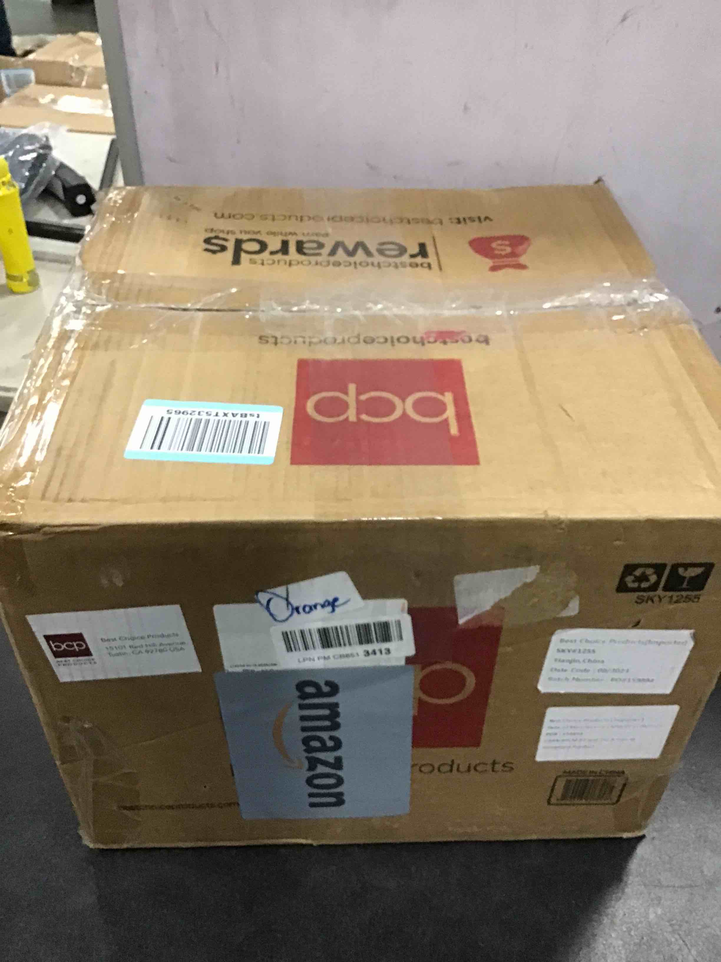 https://s3.amazonaws.com/lotting-images-prod/bidfta/BLU5733930_1713364441551.jpeg