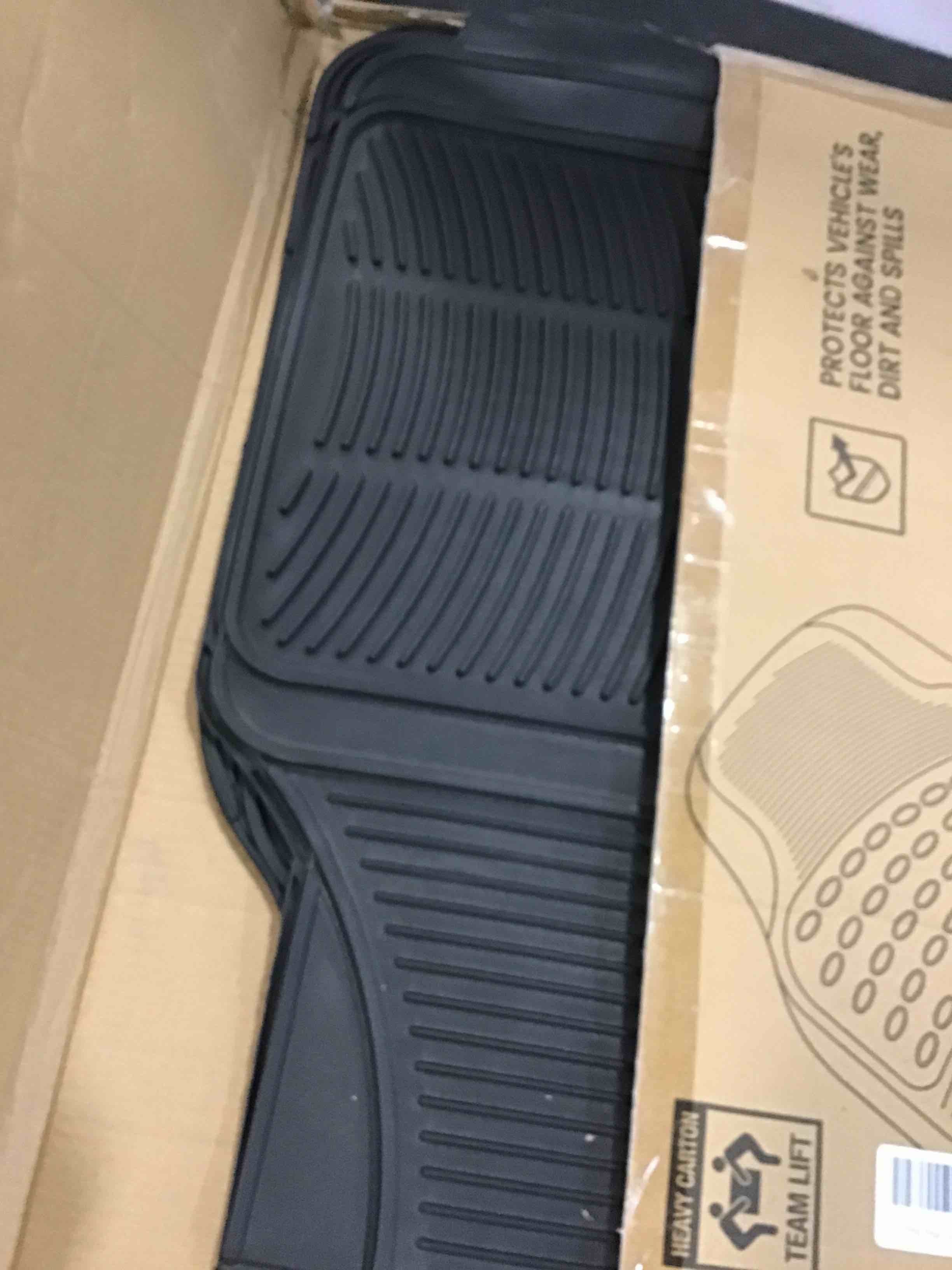https://s3.amazonaws.com/lotting-images-prod/bidfta/BLU5734275_1713378636244.jpeg