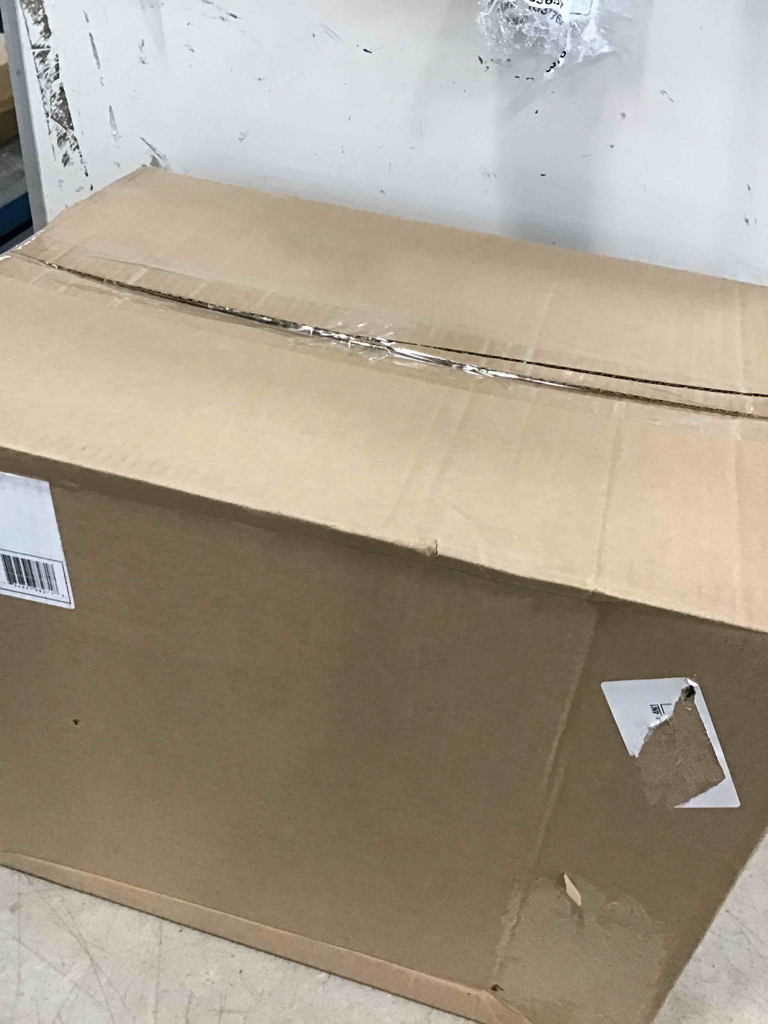 https://s3.amazonaws.com/lotting-images-prod/bidfta/BLU5734503_1713460761121.jpeg