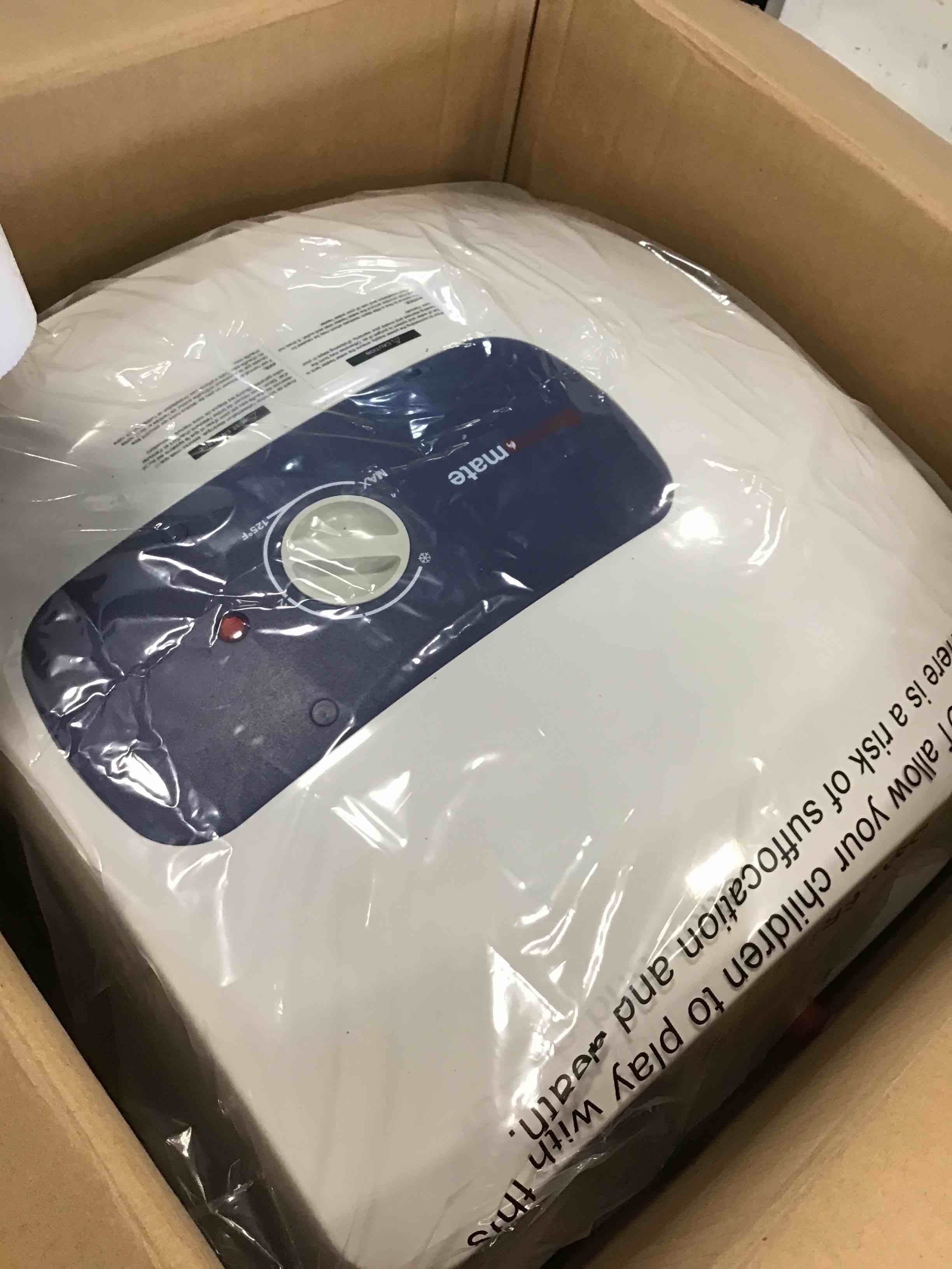 https://s3.amazonaws.com/lotting-images-prod/bidfta/BLU5734510_1713461613047.jpeg