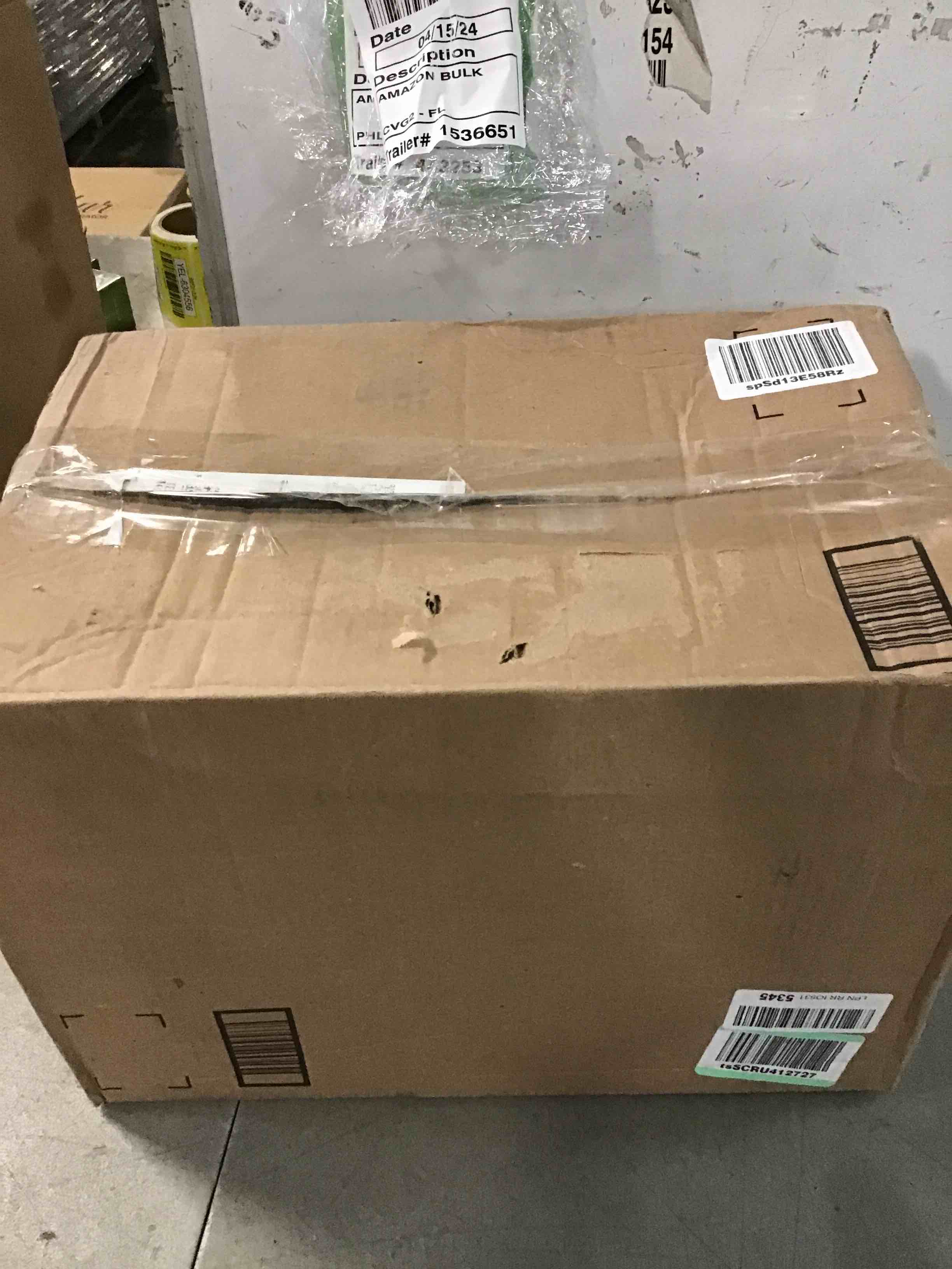 https://s3.amazonaws.com/lotting-images-prod/bidfta/BLU5734754_1713541930895.jpeg
