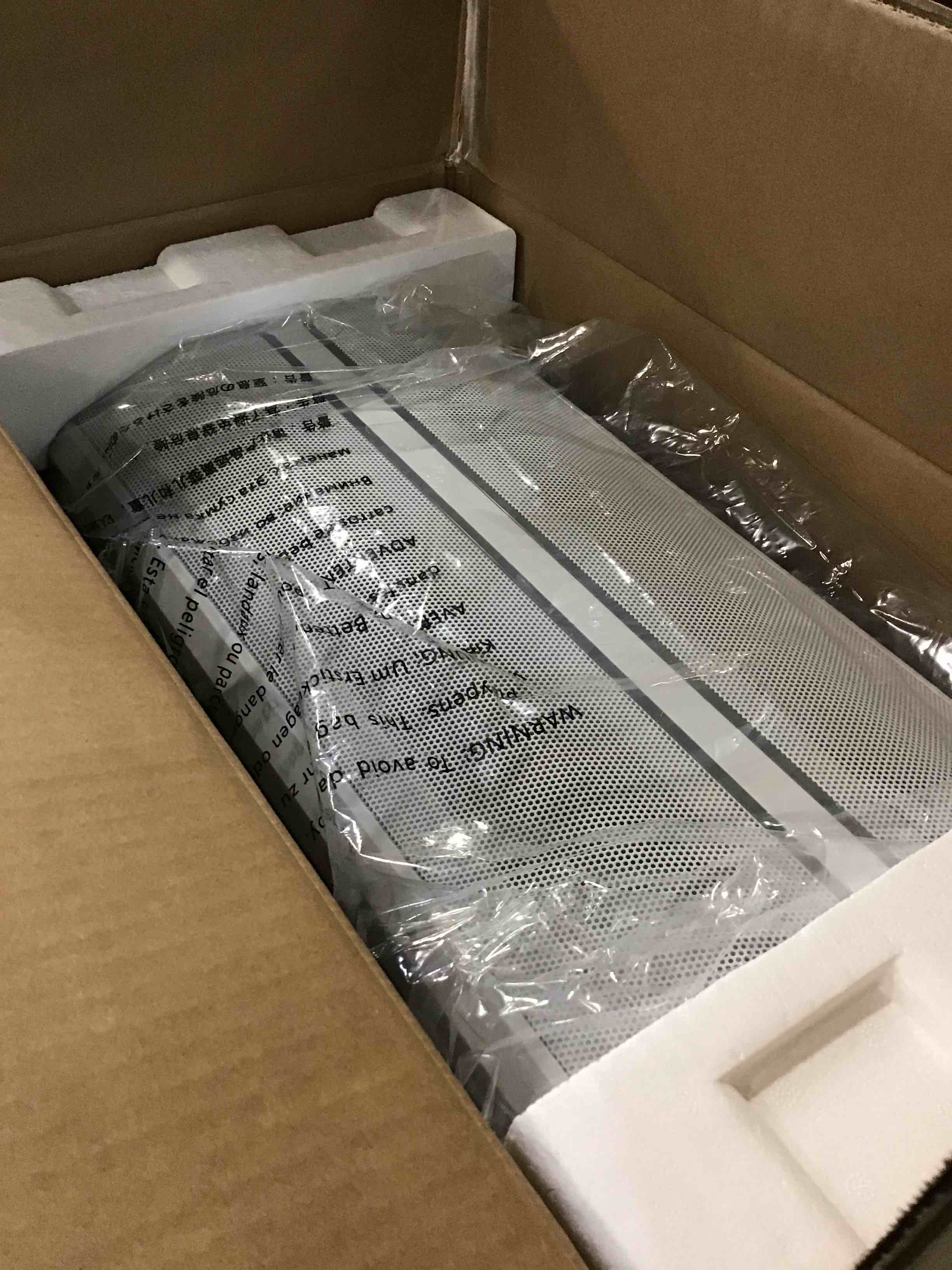 https://s3.amazonaws.com/lotting-images-prod/bidfta/BLU5734785_1713548077480.jpeg