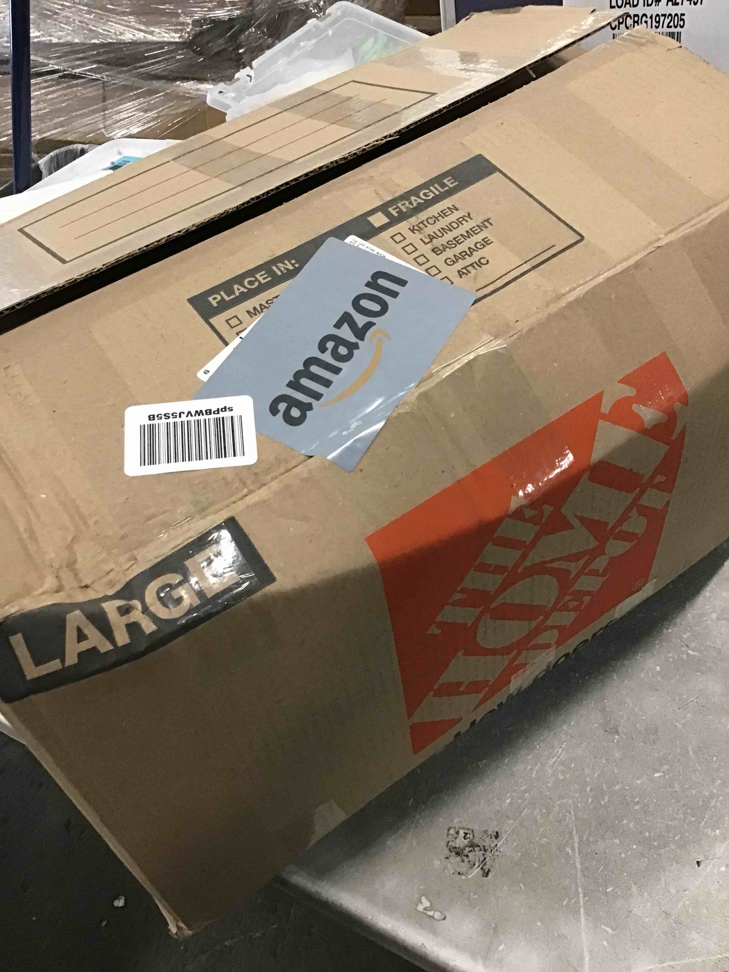 https://s3.amazonaws.com/lotting-images-prod/bidfta/BLU5734928_1713877857182.jpeg