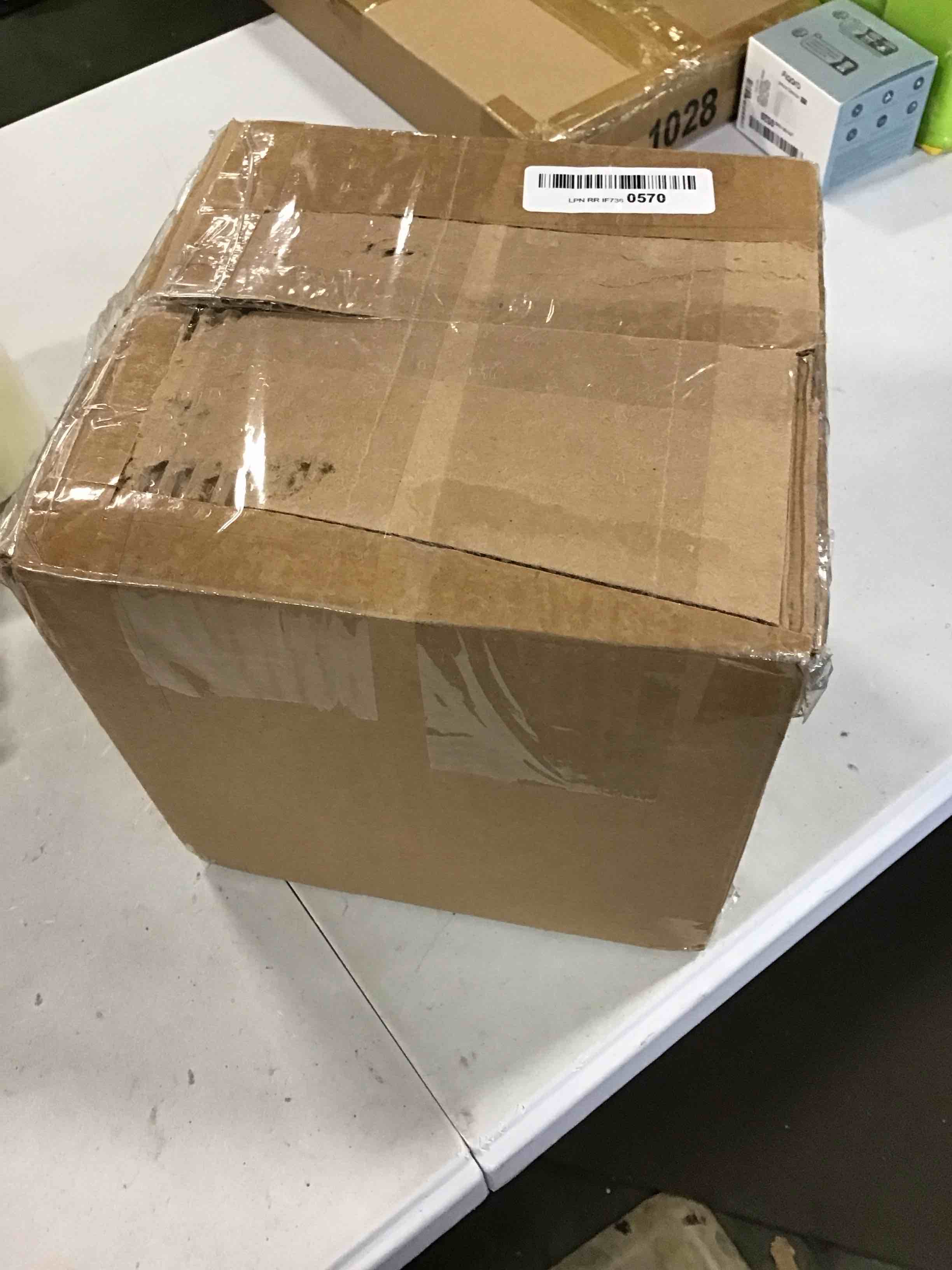 https://s3.amazonaws.com/lotting-images-prod/bidfta/BLU5734992_1712937468878.jpeg