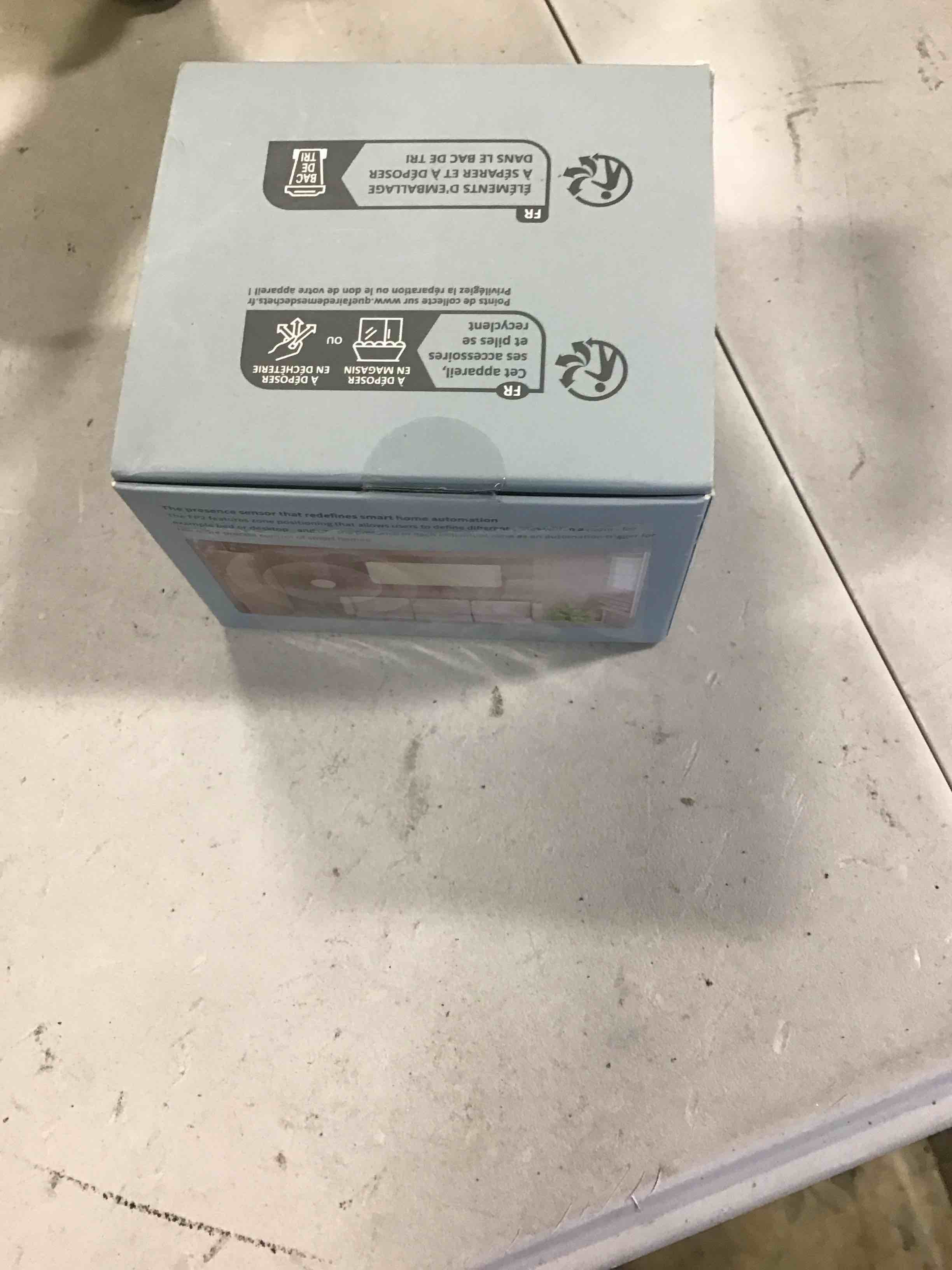 https://s3.amazonaws.com/lotting-images-prod/bidfta/BLU5735025_1712943314342.jpeg
