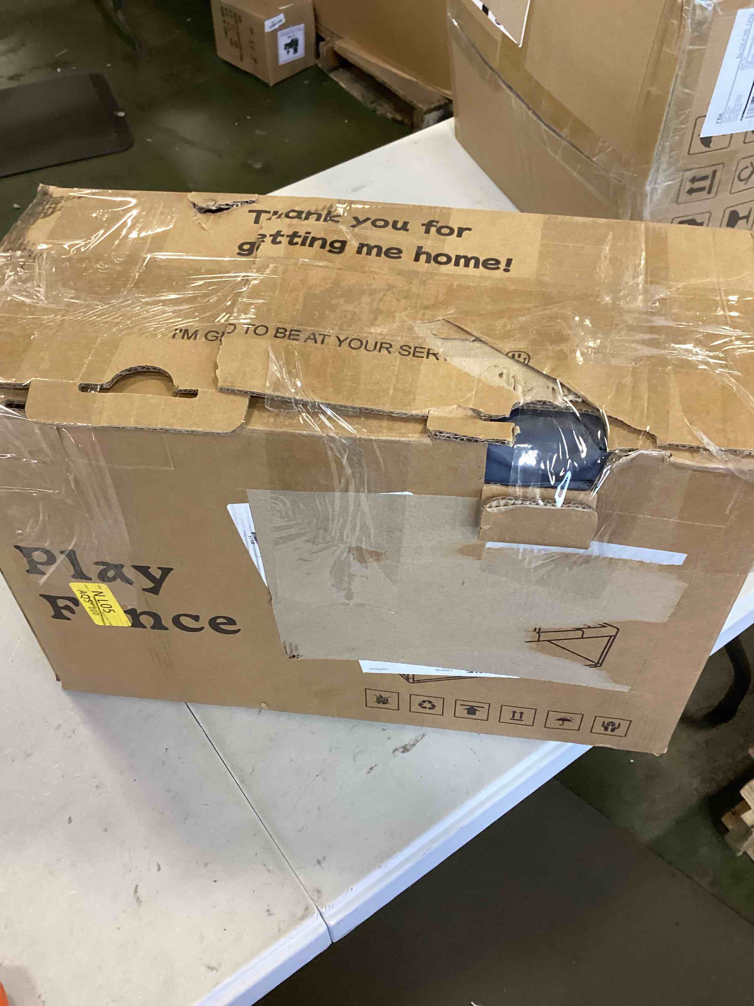 https://s3.amazonaws.com/lotting-images-prod/bidfta/BLU5735216_1713203667767.jpeg