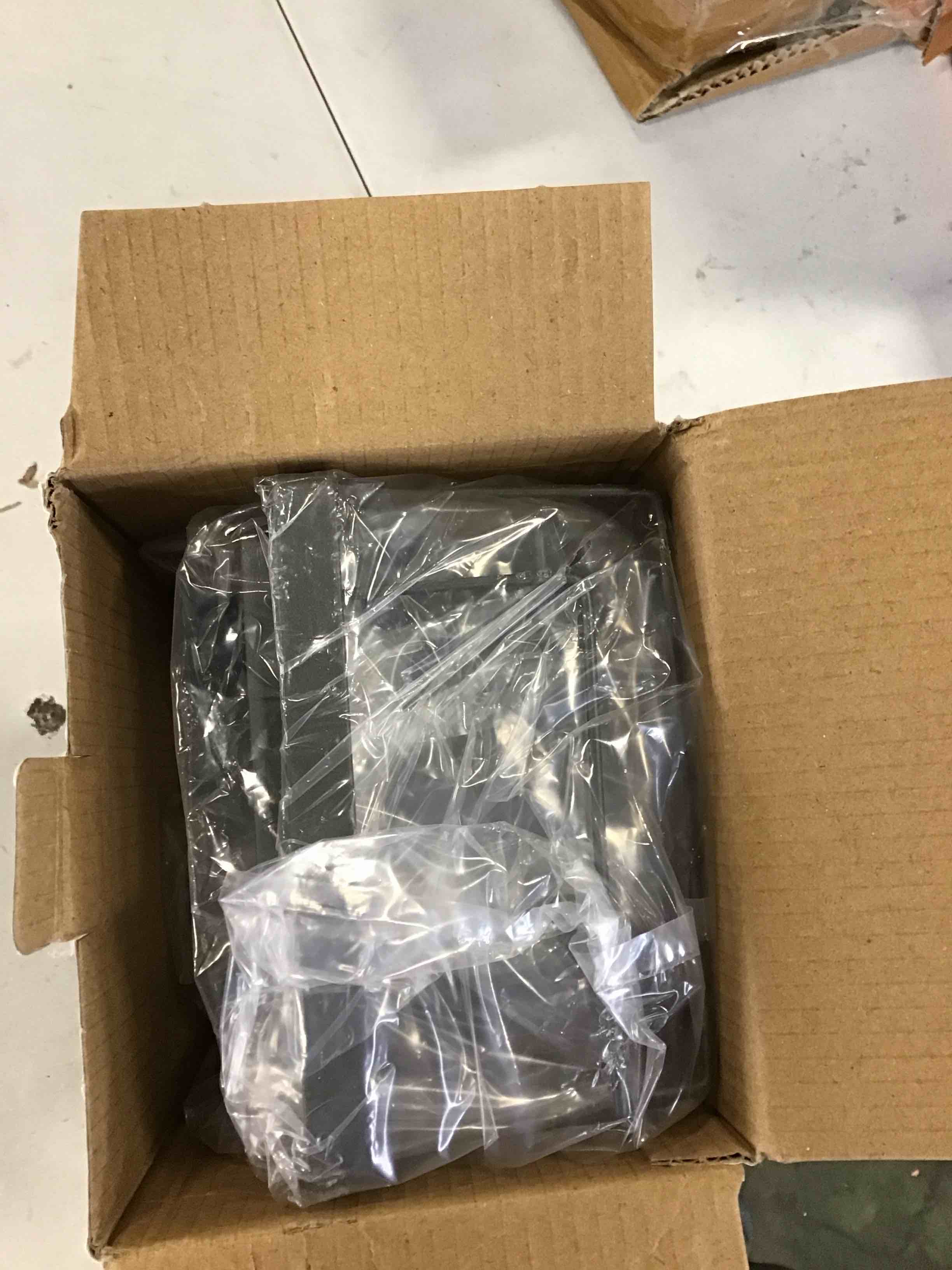 https://s3.amazonaws.com/lotting-images-prod/bidfta/BLU5735294_1713271959622.jpeg