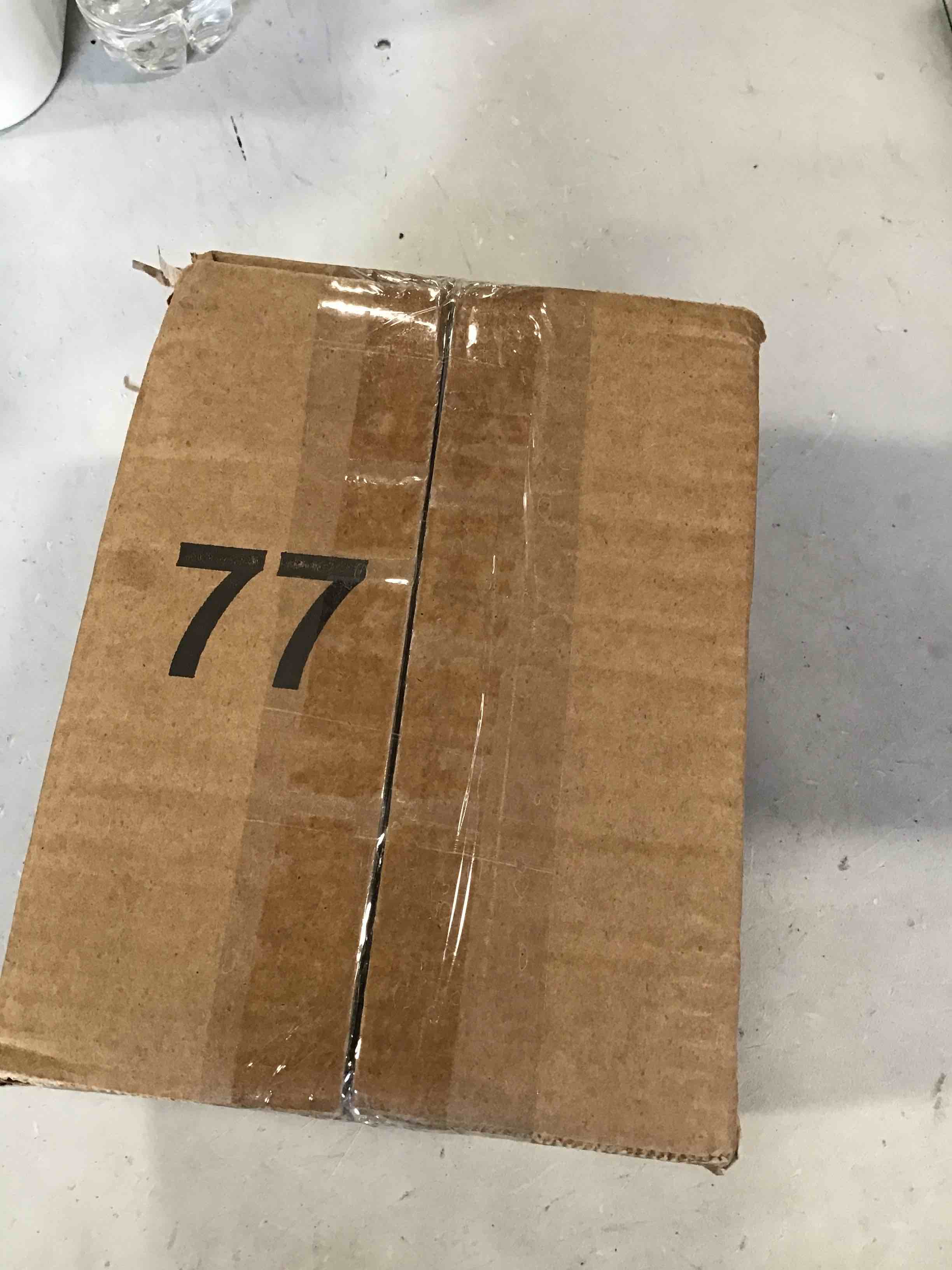https://s3.amazonaws.com/lotting-images-prod/bidfta/BLU5735613_1713376186642.jpeg