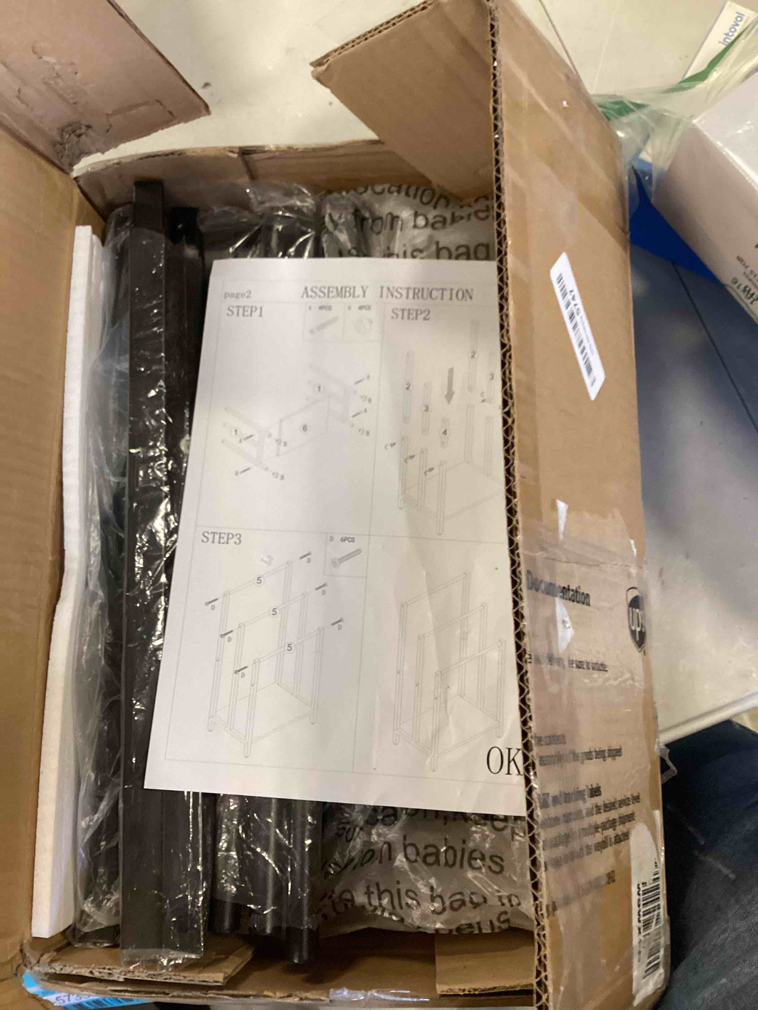 https://s3.amazonaws.com/lotting-images-prod/bidfta/BLU5735769_1713454659878.jpeg
