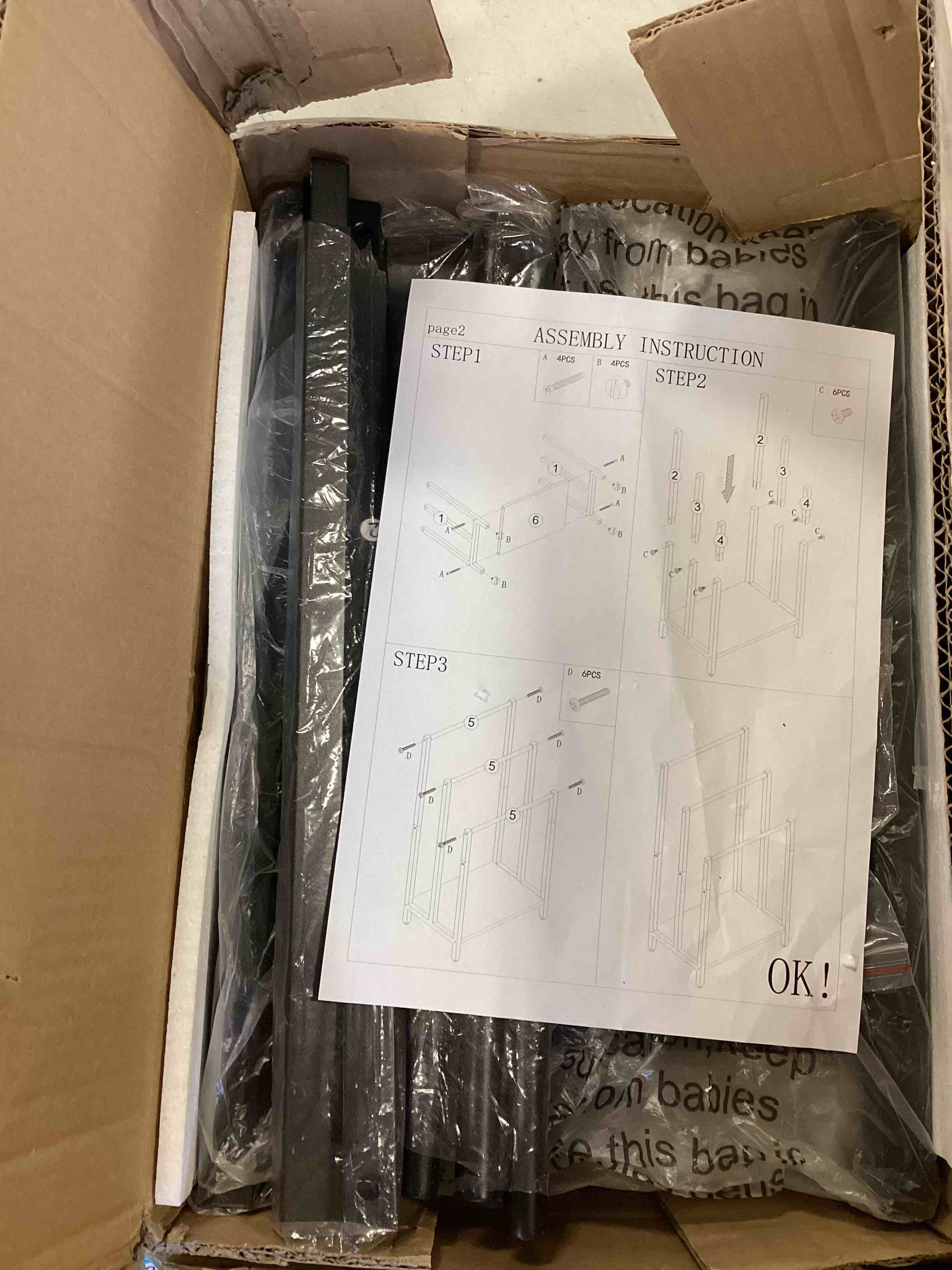 https://s3.amazonaws.com/lotting-images-prod/bidfta/BLU5735769_1713454662442.jpeg