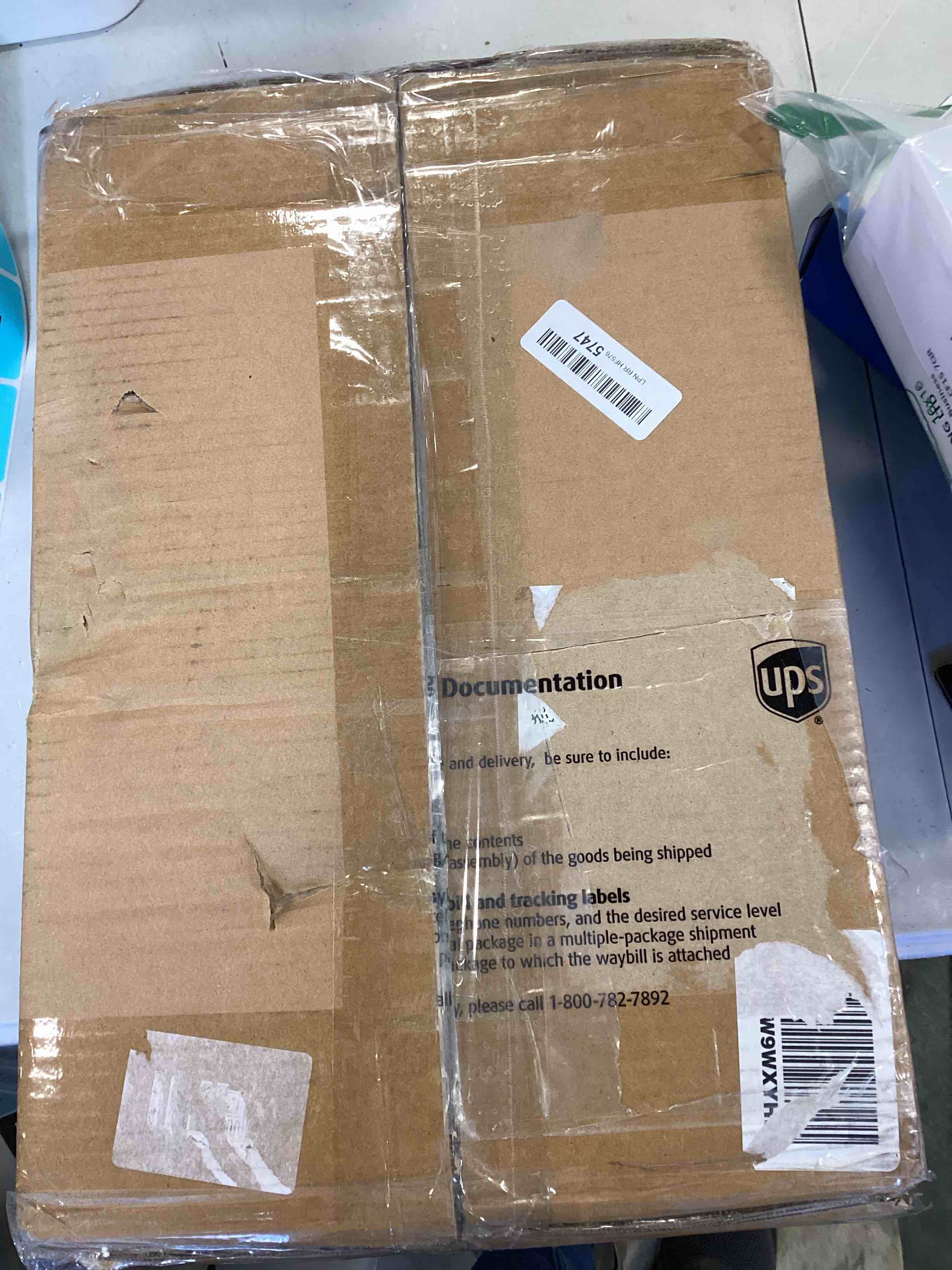 https://s3.amazonaws.com/lotting-images-prod/bidfta/BLU5735769_1713454687957.jpeg