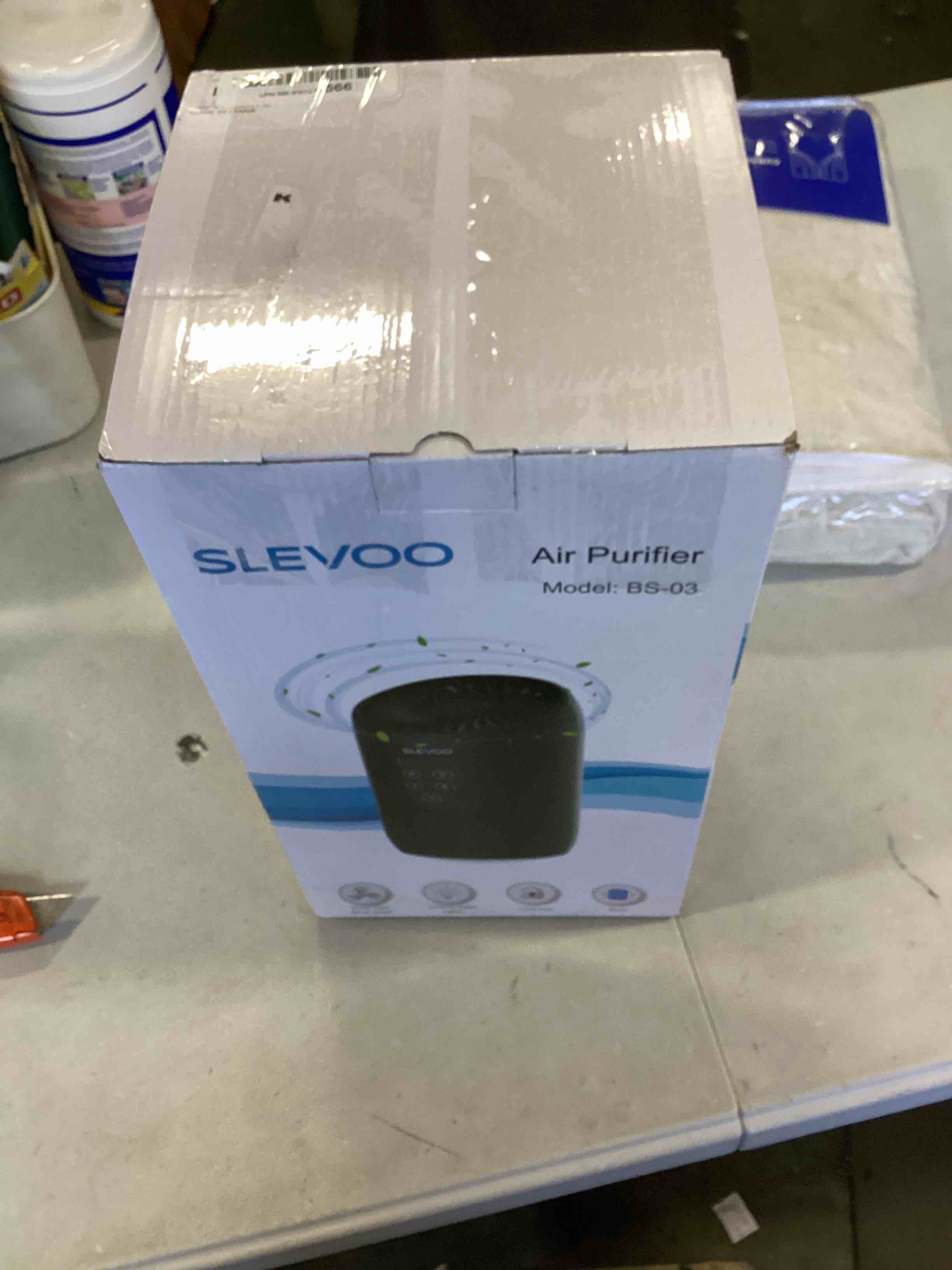 https://s3.amazonaws.com/lotting-images-prod/bidfta/BLU5735887_1713470595248.jpeg