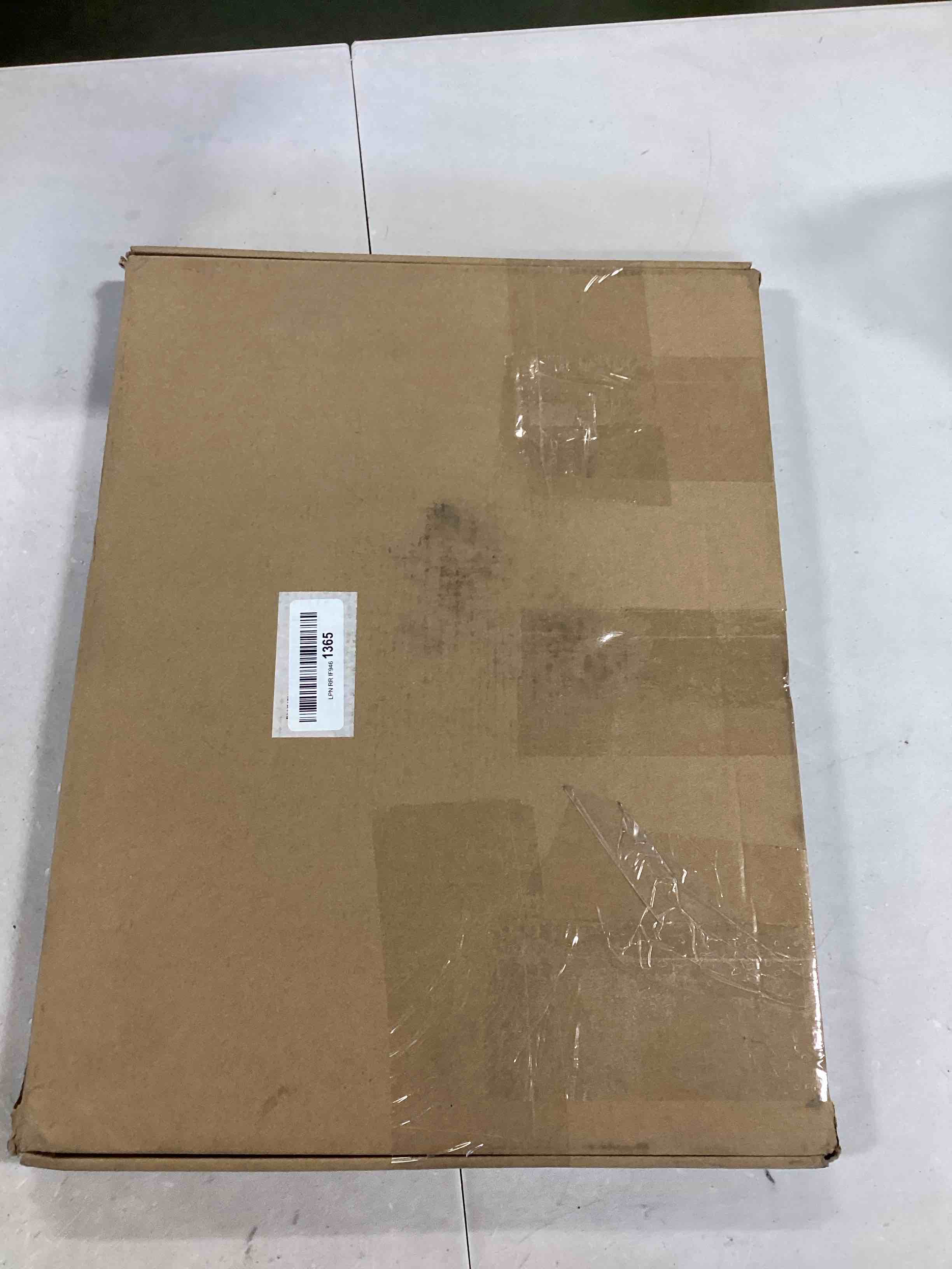 https://s3.amazonaws.com/lotting-images-prod/bidfta/BLU5735954_1713532667341.jpeg