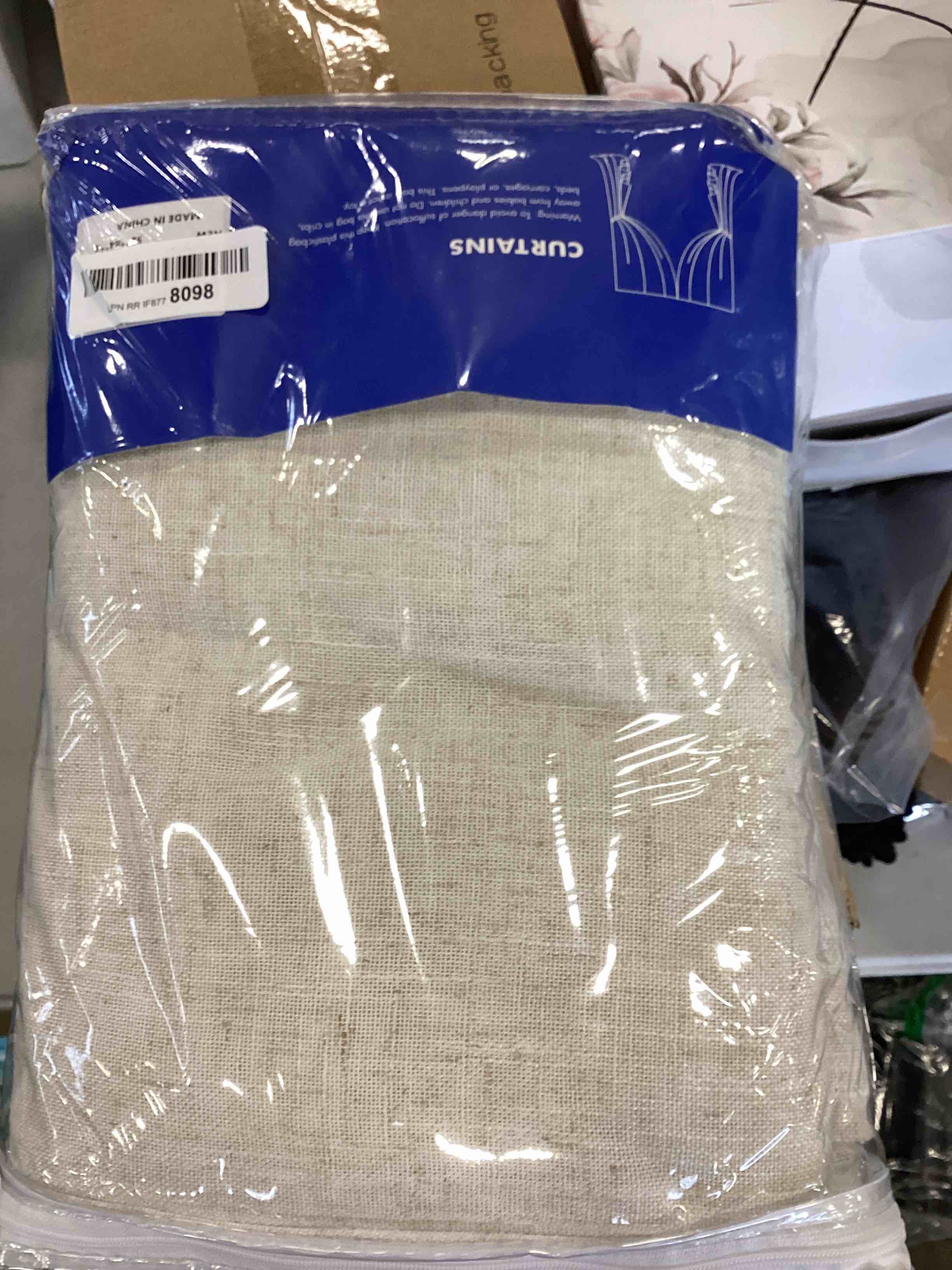 https://s3.amazonaws.com/lotting-images-prod/bidfta/BLU5735962_1713533420025.jpeg