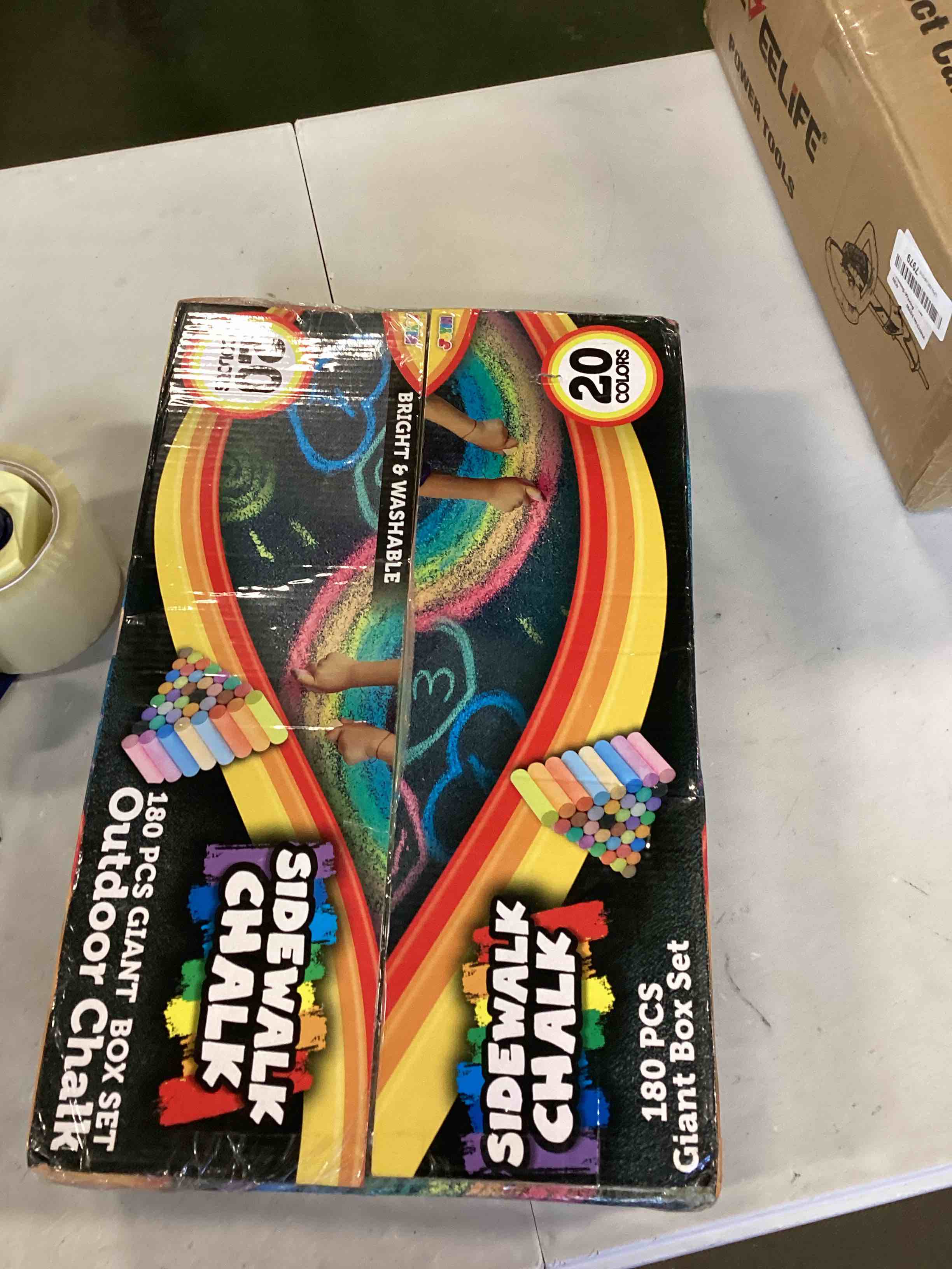 https://s3.amazonaws.com/lotting-images-prod/bidfta/BLU5736300_1713811031853.jpeg