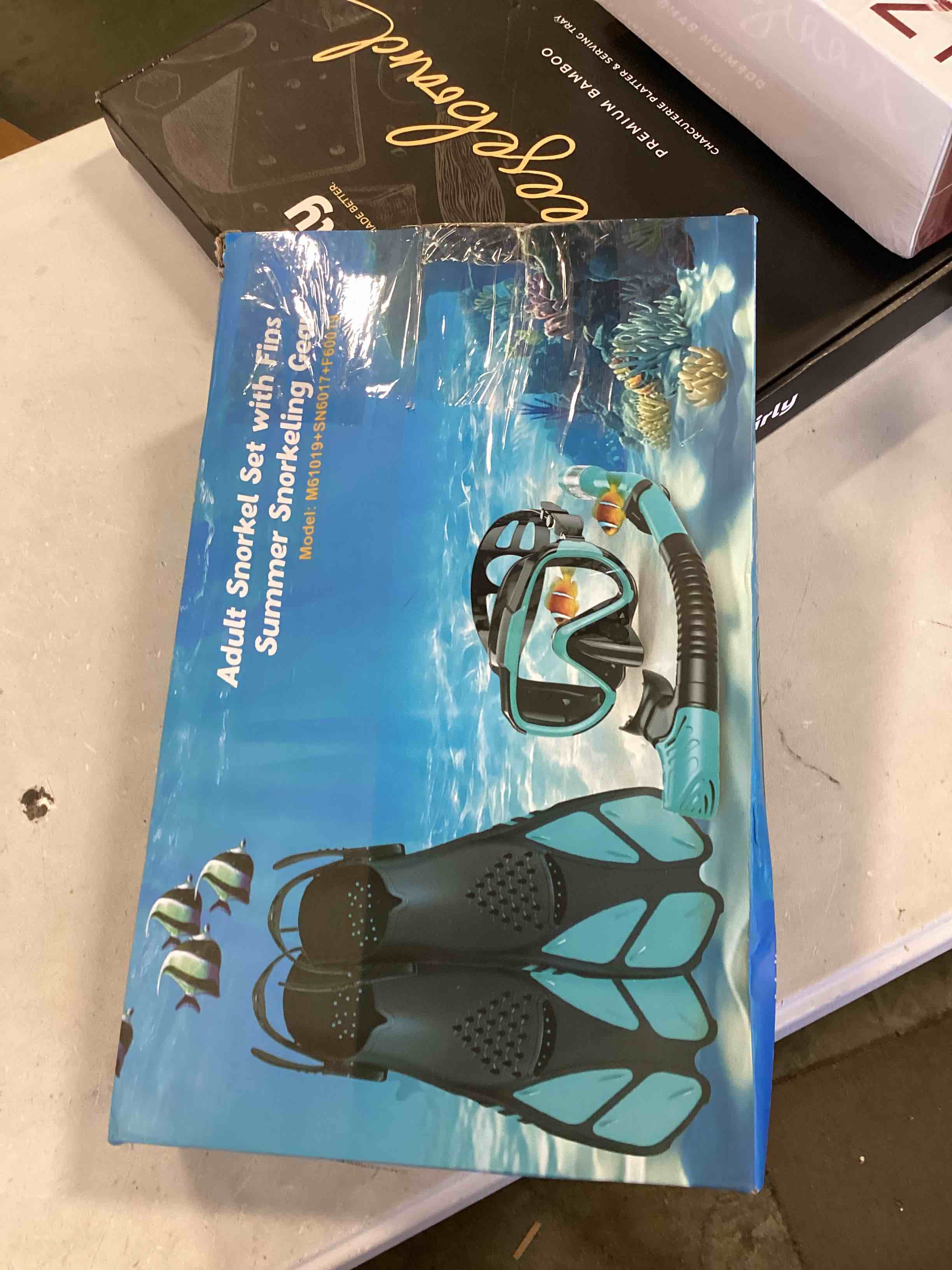 https://s3.amazonaws.com/lotting-images-prod/bidfta/BLU5736344_1713815083021.jpeg