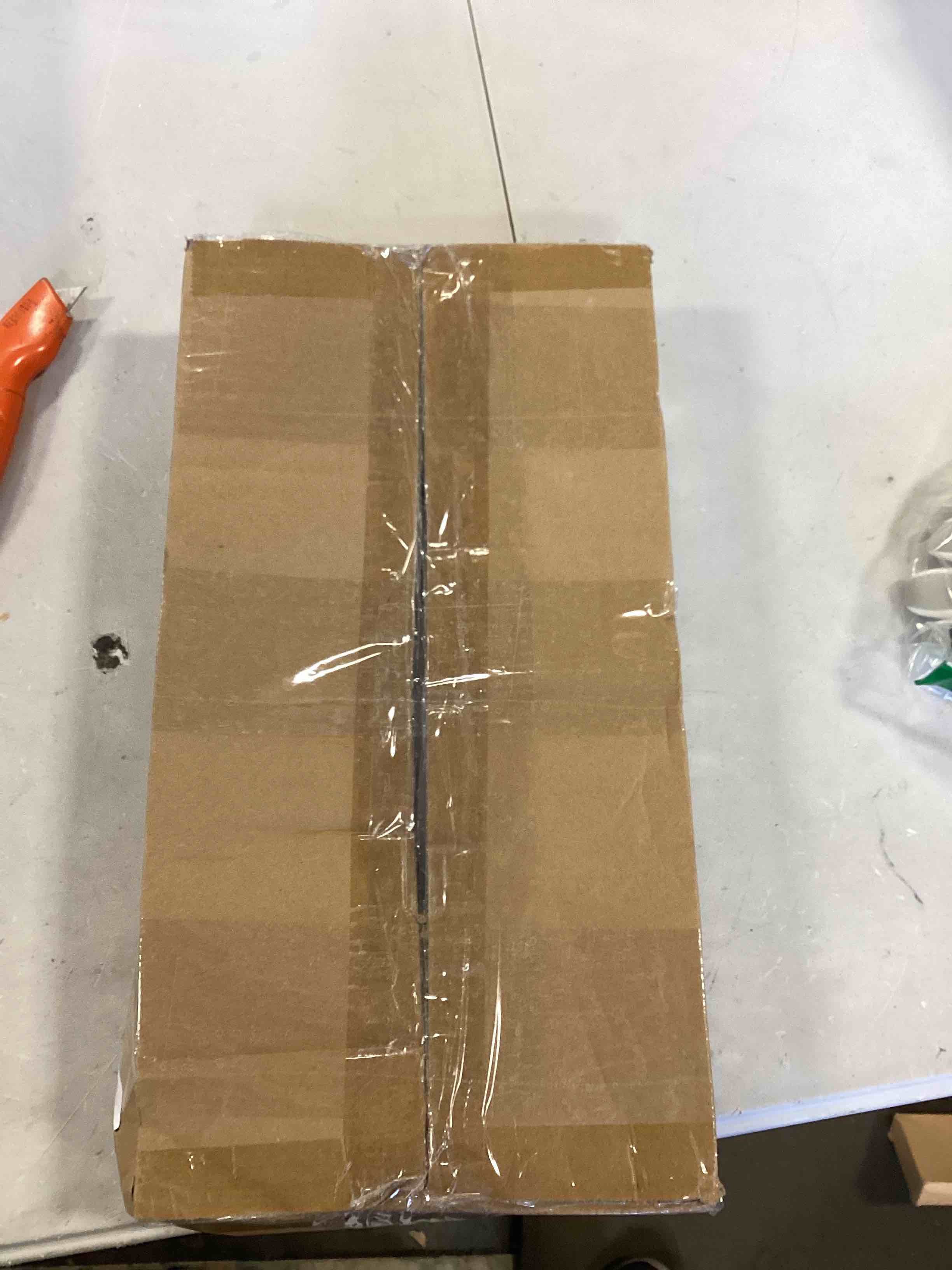 https://s3.amazonaws.com/lotting-images-prod/bidfta/BLU5736352_1713815801285.jpeg