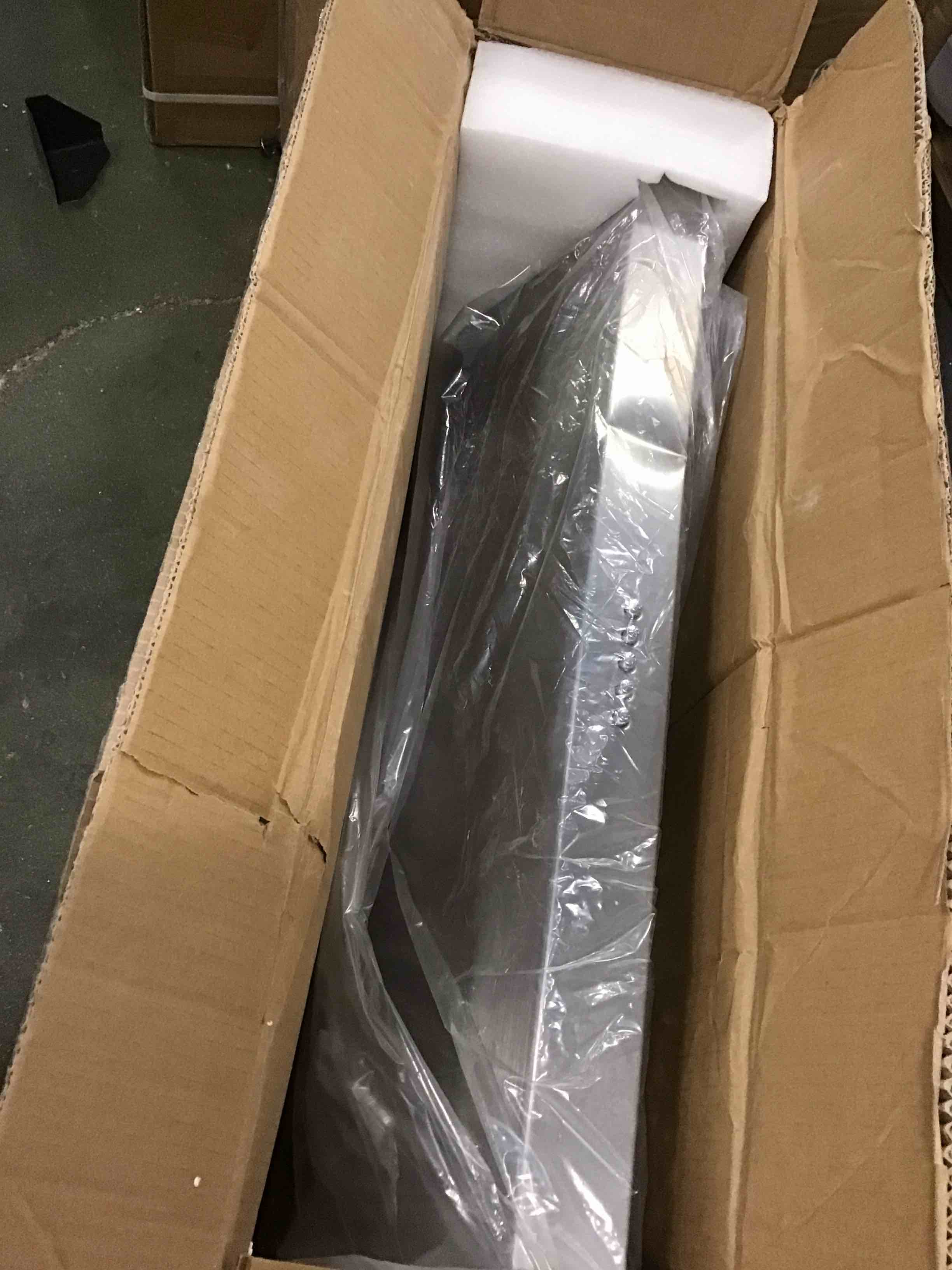 https://s3.amazonaws.com/lotting-images-prod/bidfta/BLU5736652_1713290208127.jpeg
