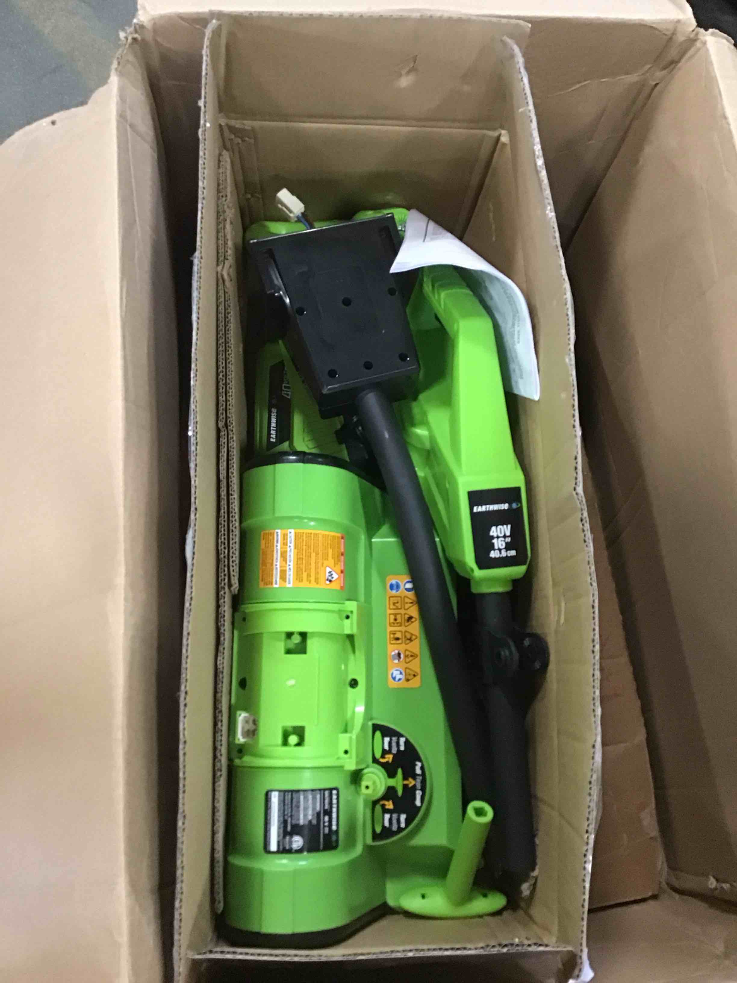https://s3.amazonaws.com/lotting-images-prod/bidfta/BLU5737067_1713379173469.jpeg
