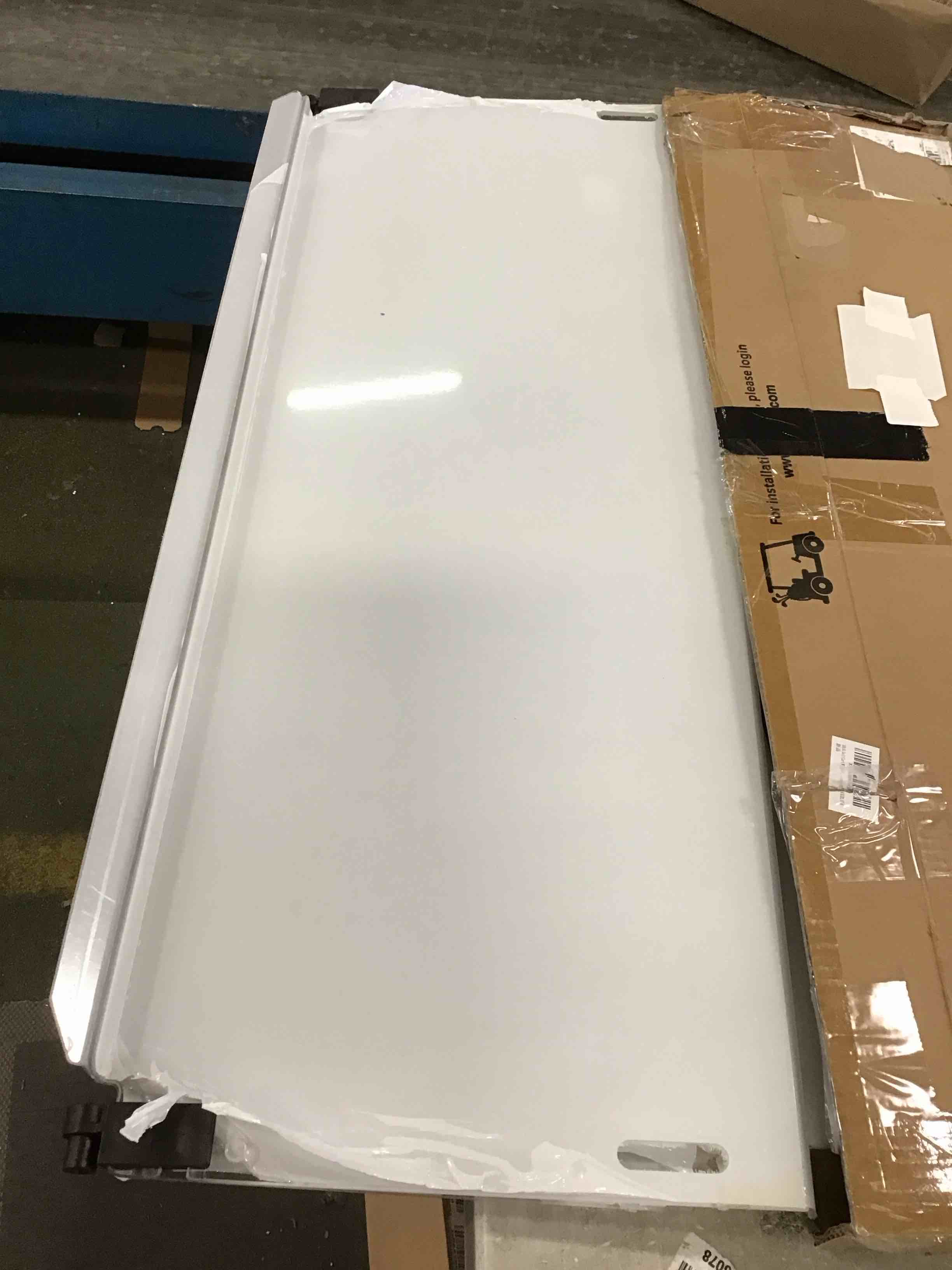 https://s3.amazonaws.com/lotting-images-prod/bidfta/BLU5737080_1713382592475.jpeg