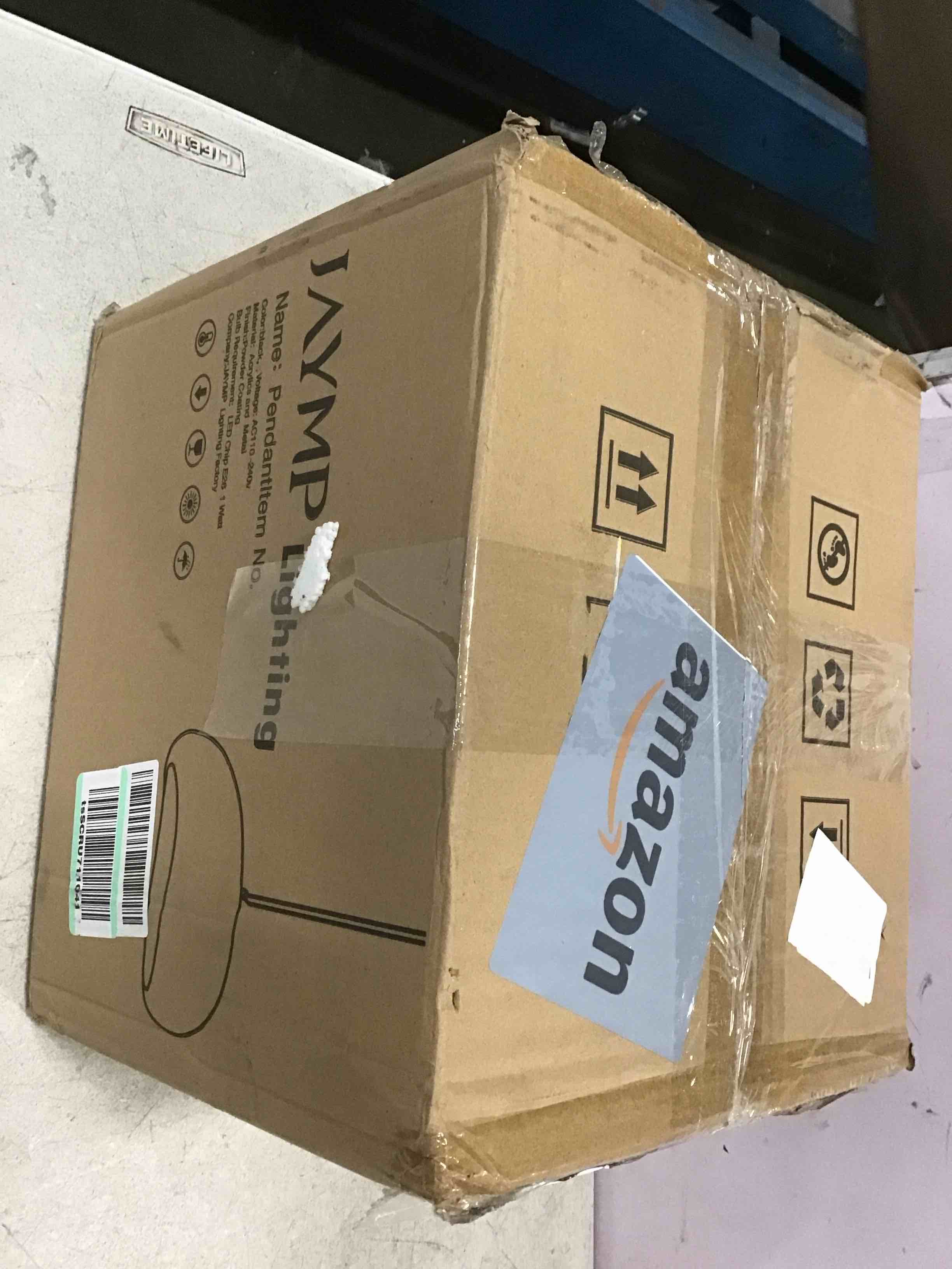 https://s3.amazonaws.com/lotting-images-prod/bidfta/BLU5737493_1713542031738.jpeg