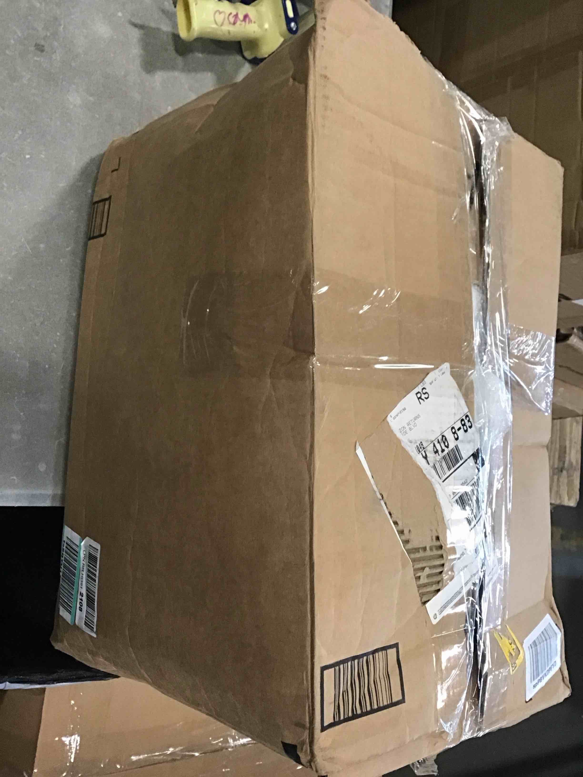 https://s3.amazonaws.com/lotting-images-prod/bidfta/BLU5737767_1713793869170.jpeg