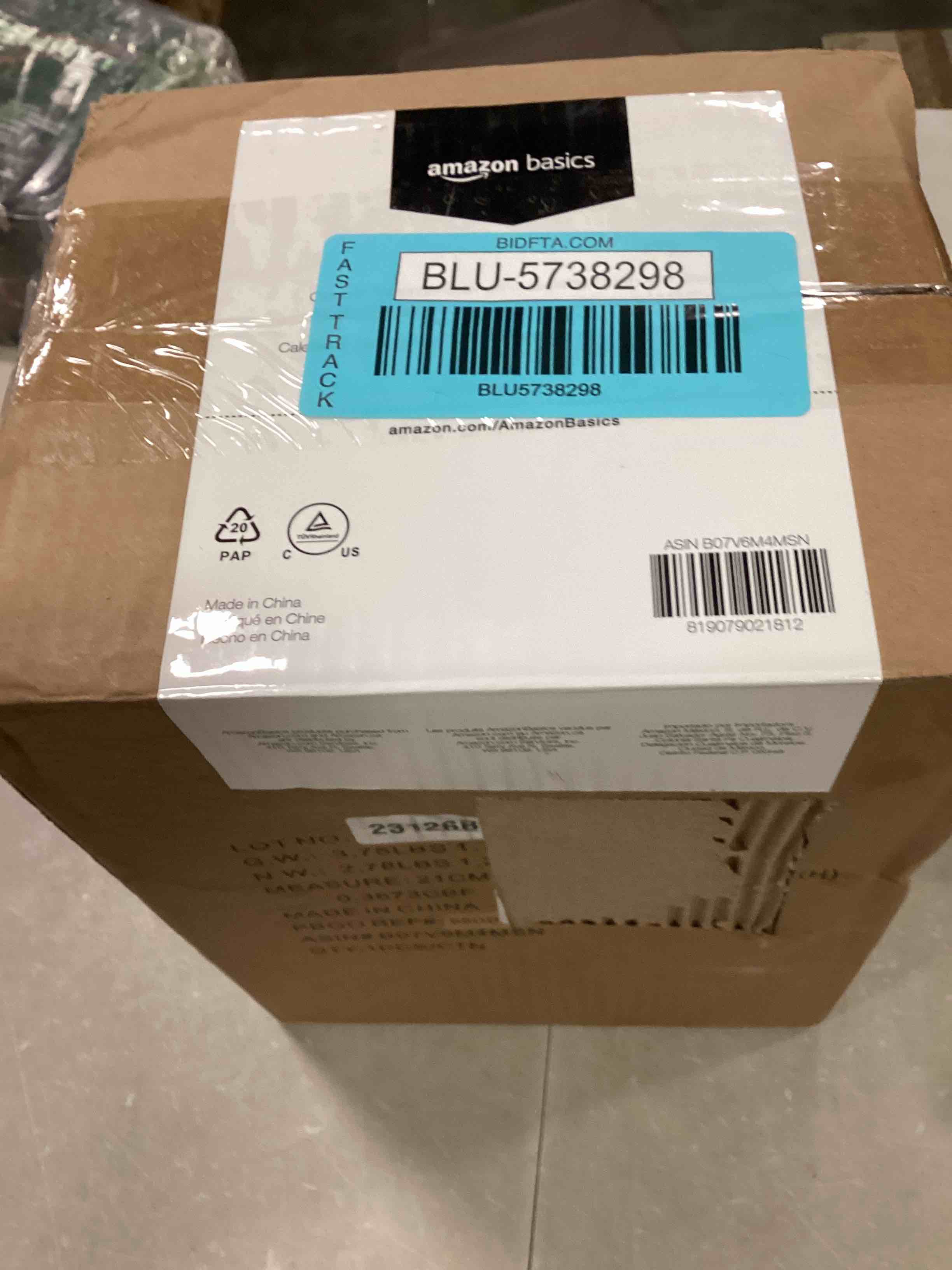 https://s3.amazonaws.com/lotting-images-prod/bidfta/BLU5738298_1713354078233.jpeg