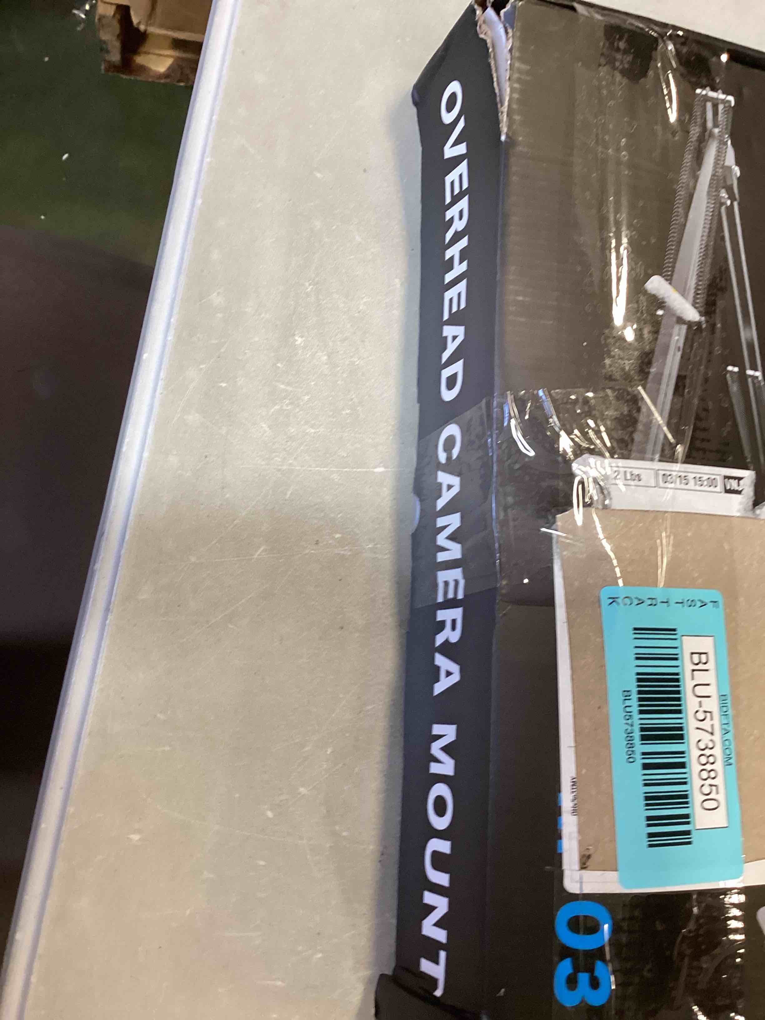 https://s3.amazonaws.com/lotting-images-prod/bidfta/BLU5738850_1713468912320.jpeg