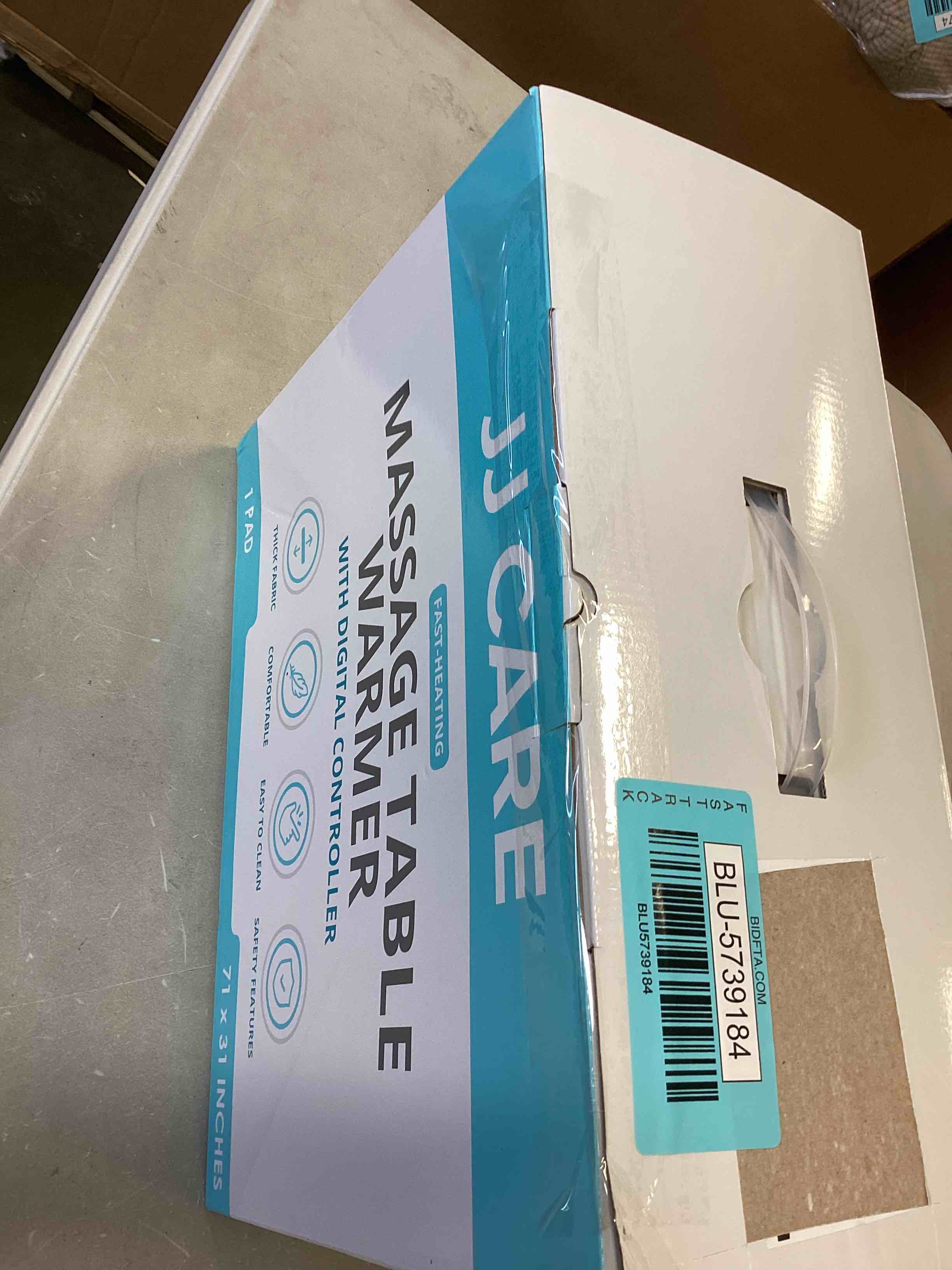 https://s3.amazonaws.com/lotting-images-prod/bidfta/BLU5739184_1713557200941.jpeg