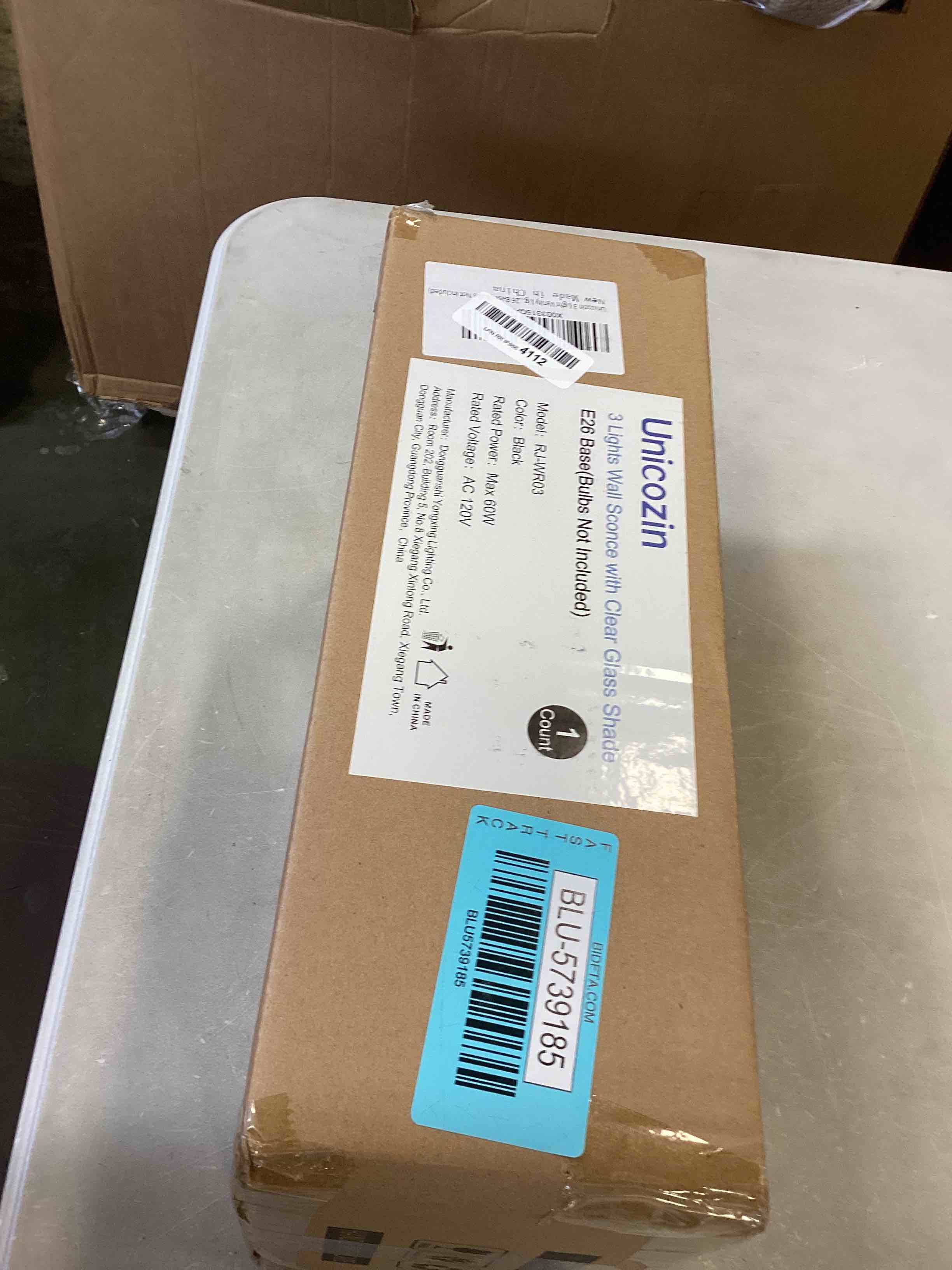 https://s3.amazonaws.com/lotting-images-prod/bidfta/BLU5739185_1713557280850.jpeg