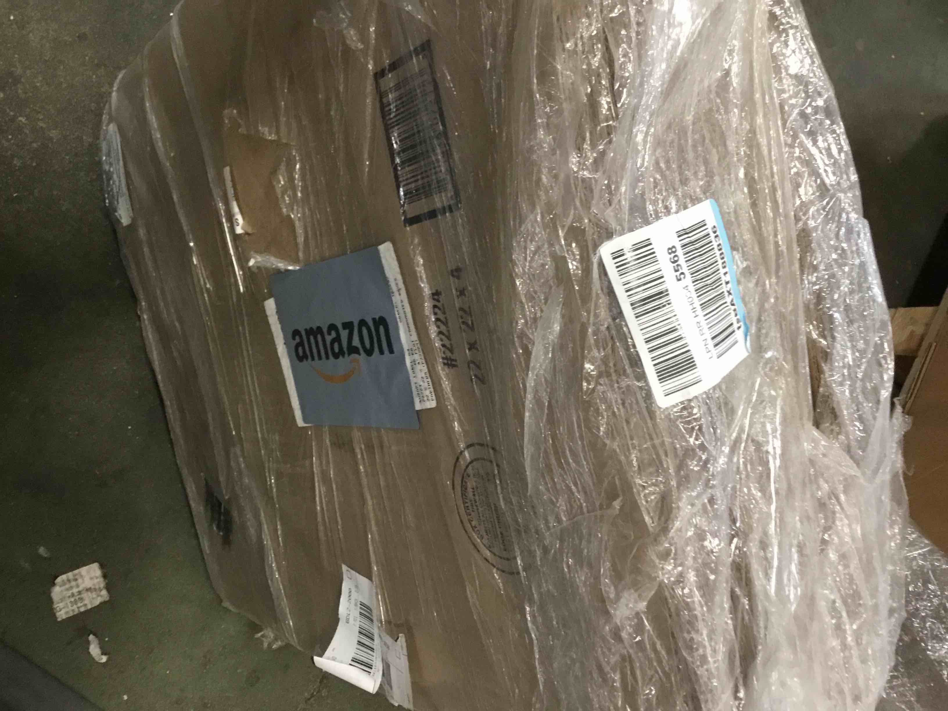 https://s3.amazonaws.com/lotting-images-prod/bidfta/BLU5739532_1713204494460.jpeg