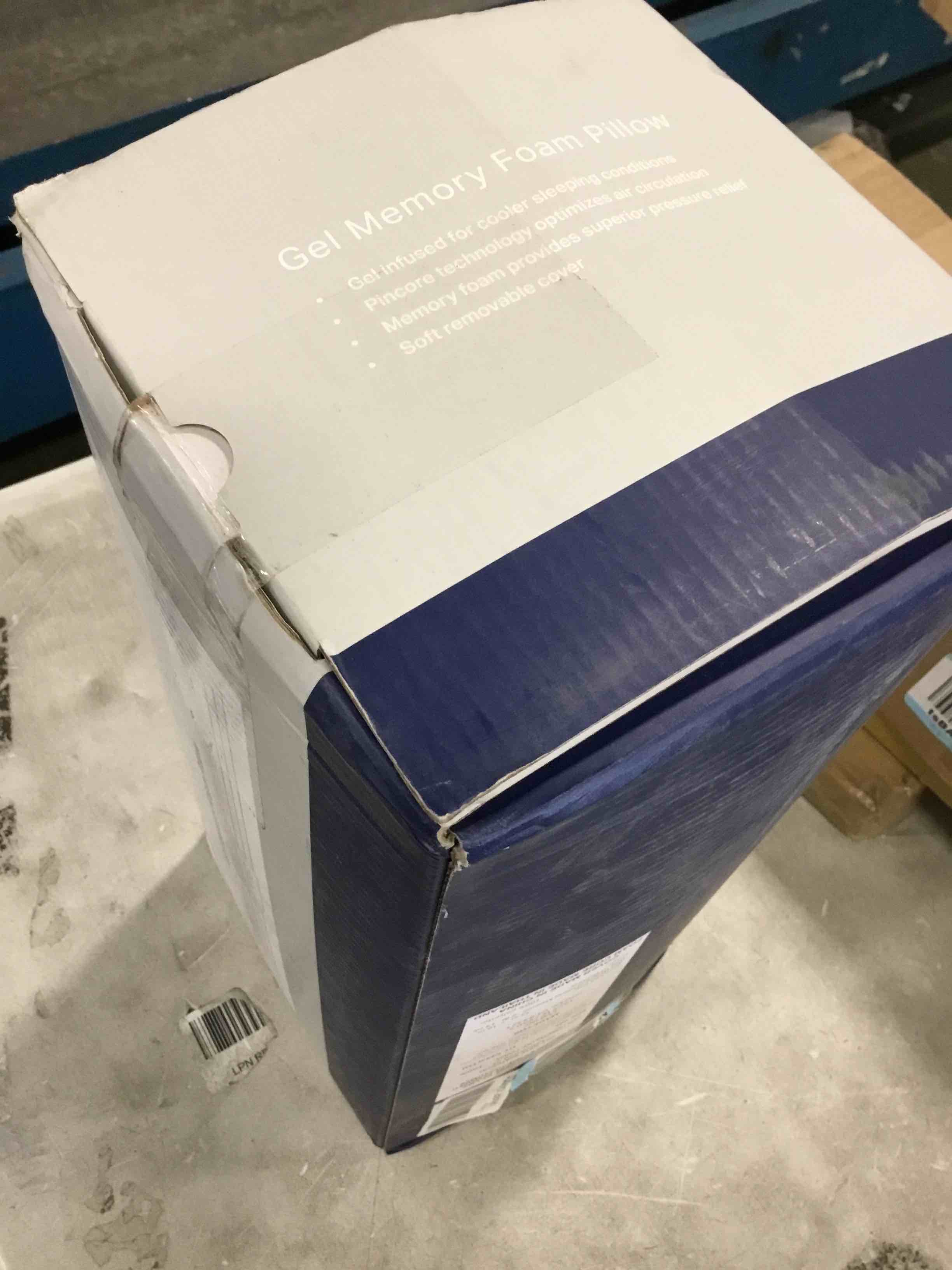 https://s3.amazonaws.com/lotting-images-prod/bidfta/BLU5739811_1713295137802.jpeg