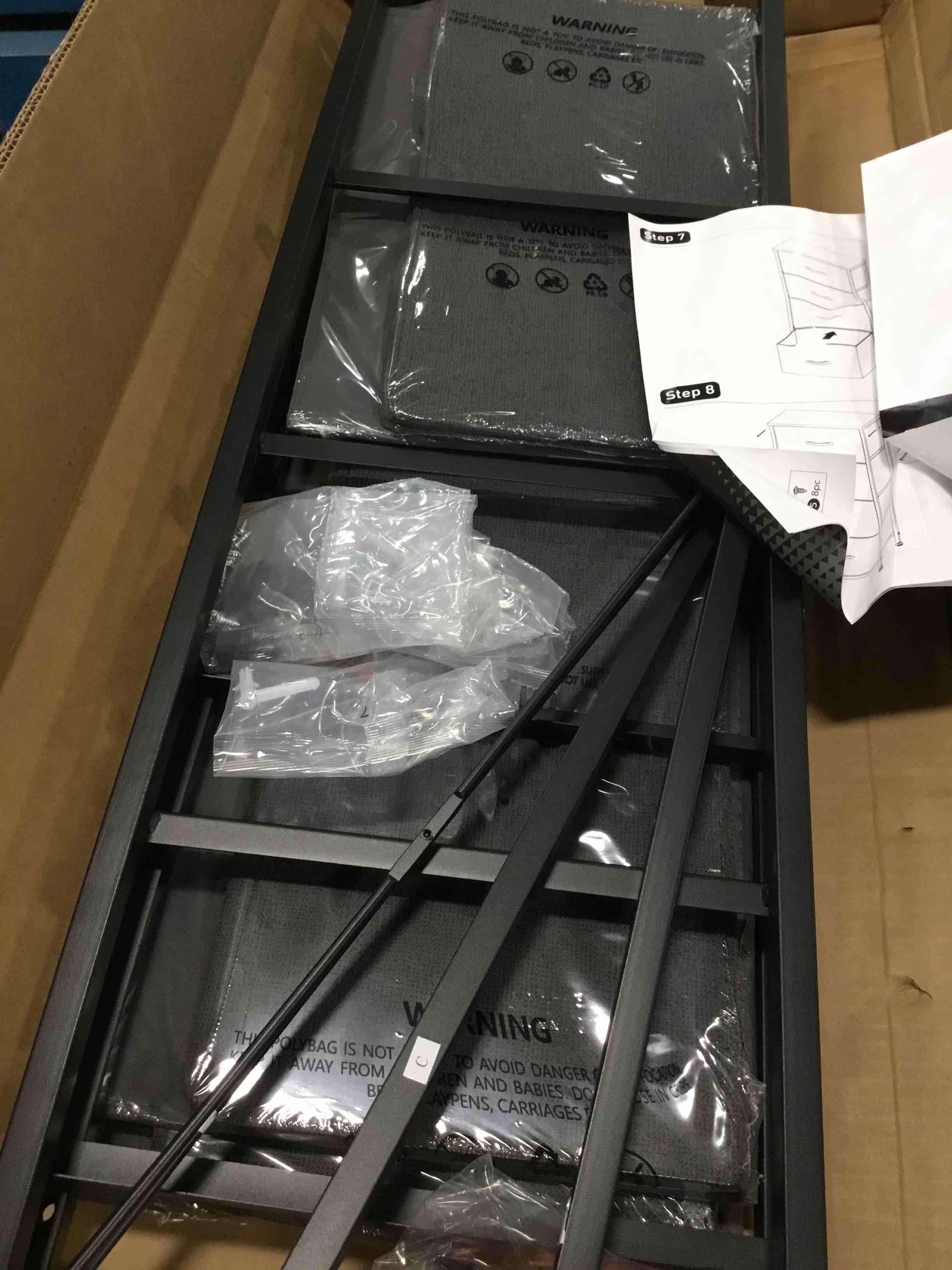 https://s3.amazonaws.com/lotting-images-prod/bidfta/BLU5739879_1713443321601.jpeg