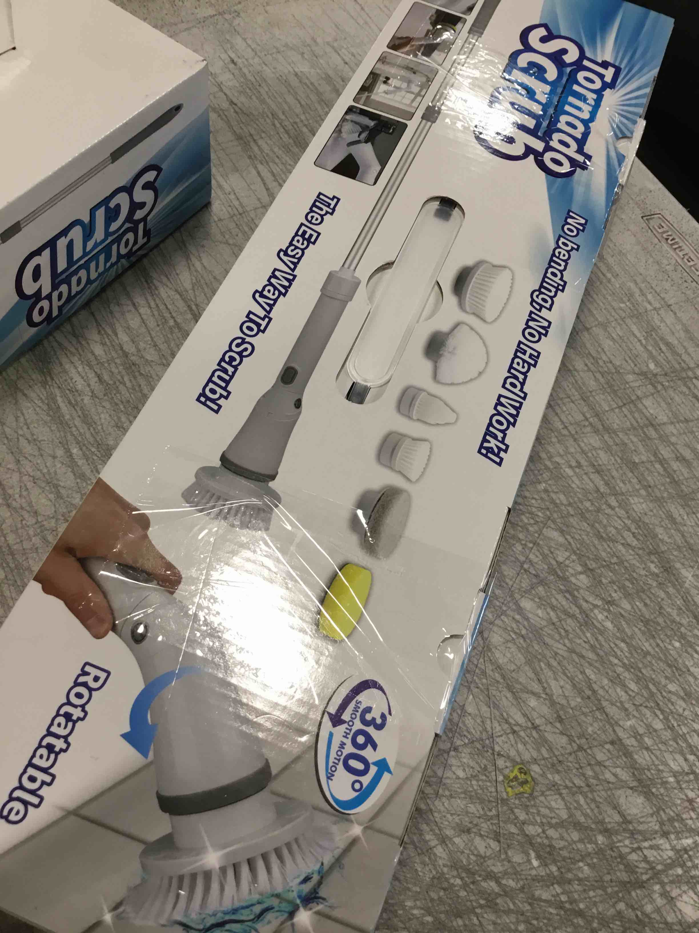 https://s3.amazonaws.com/lotting-images-prod/bidfta/BLU5740681_1713817079374.jpeg