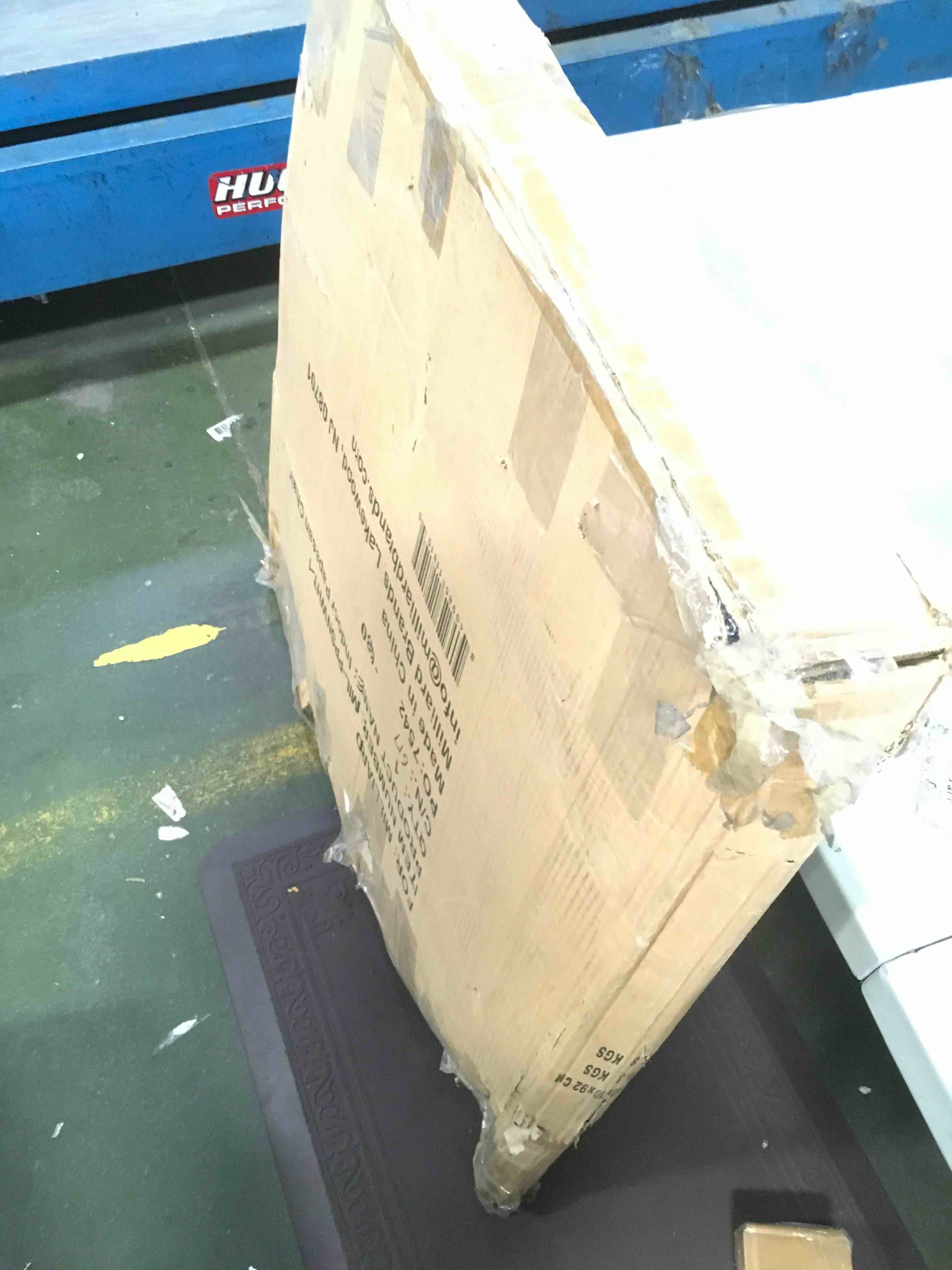 https://s3.amazonaws.com/lotting-images-prod/bidfta/BLU5741501_1713975505522.jpeg