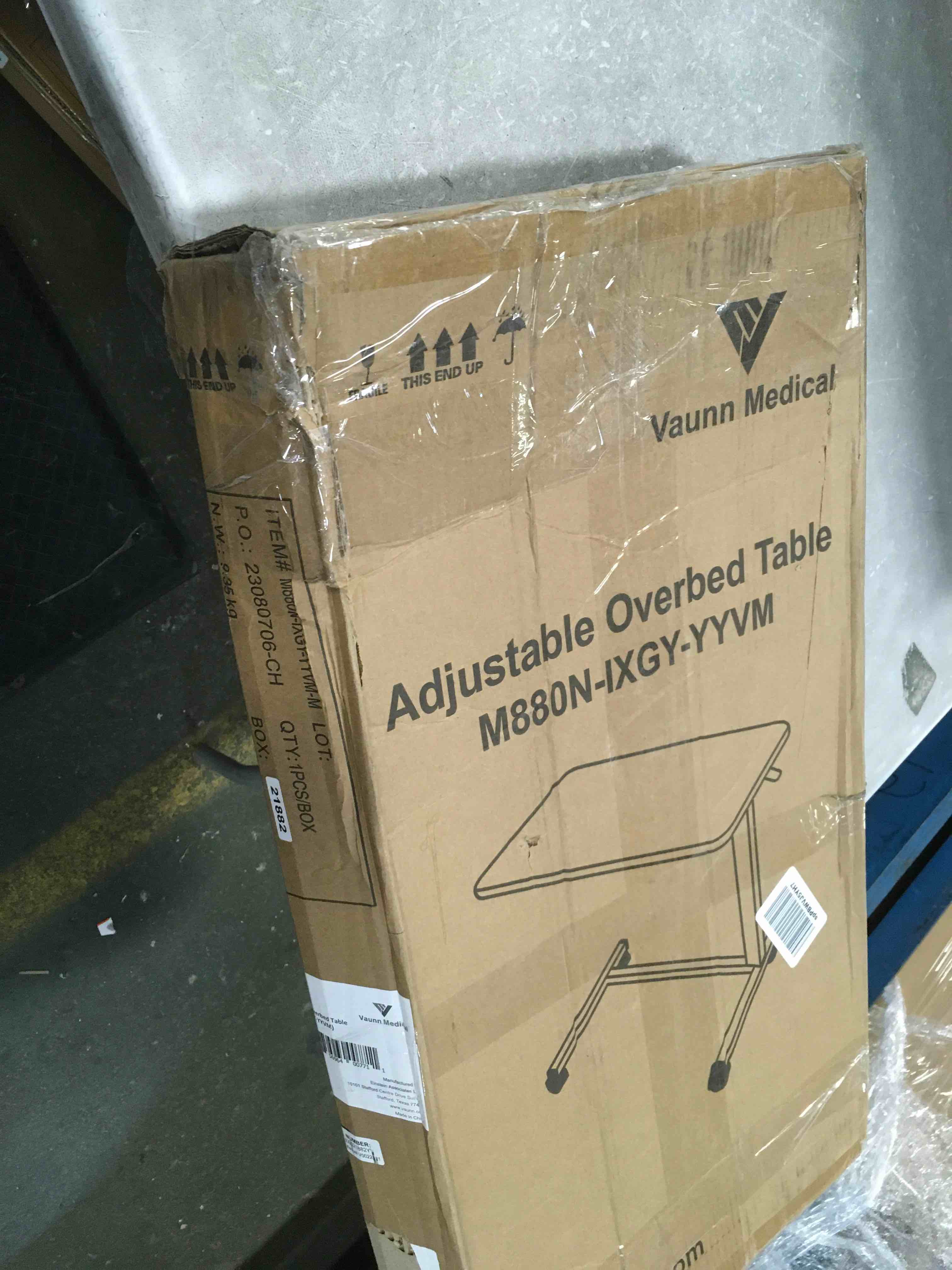 https://s3.amazonaws.com/lotting-images-prod/bidfta/BLU5743917_1714393662710.jpeg