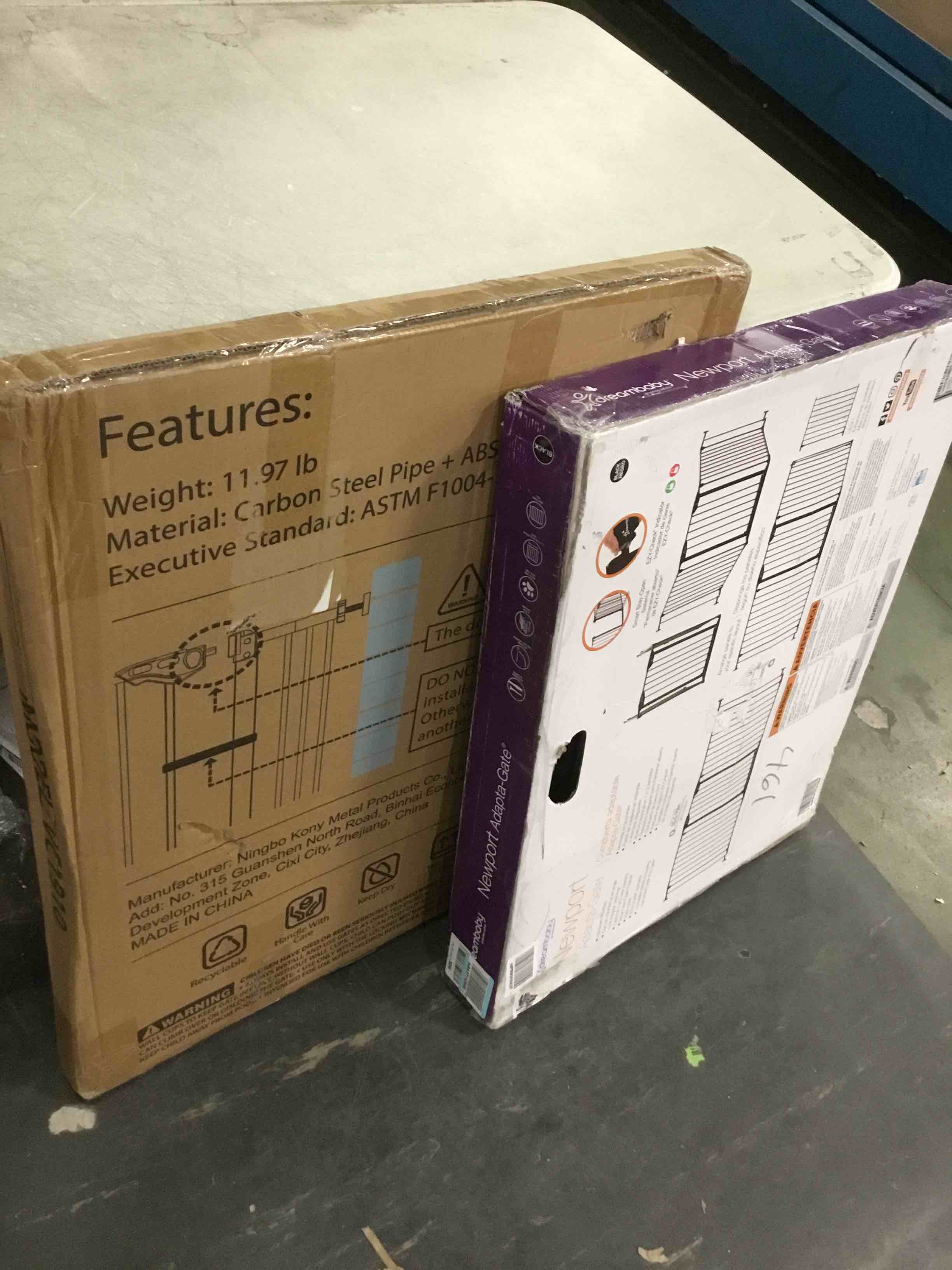 https://s3.amazonaws.com/lotting-images-prod/bidfta/BLU5744292_1706647749558.jpeg