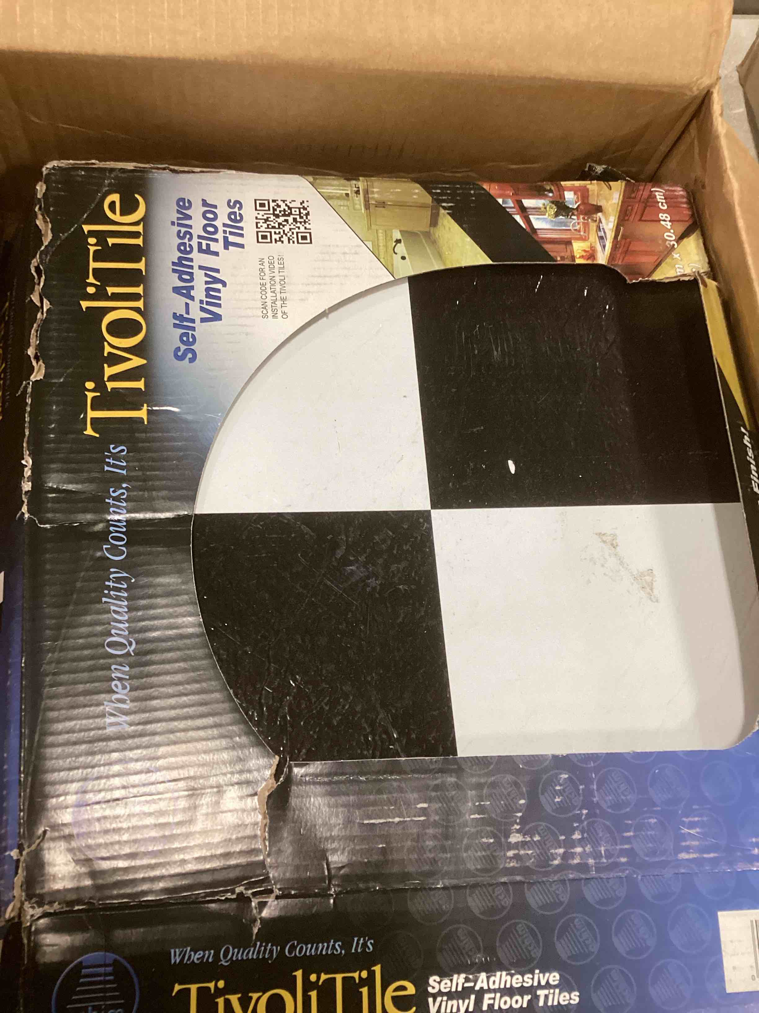 https://s3.amazonaws.com/lotting-images-prod/bidfta/BLU5744753_1706878046880.jpeg