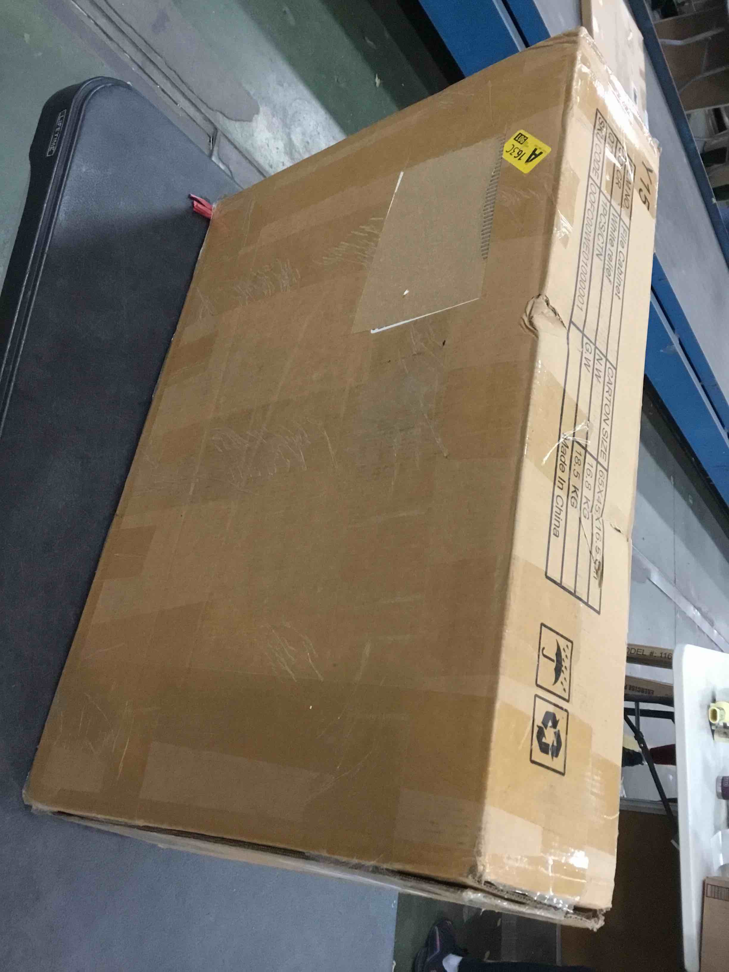 https://s3.amazonaws.com/lotting-images-prod/bidfta/BLU5744977_1706966487700.jpeg