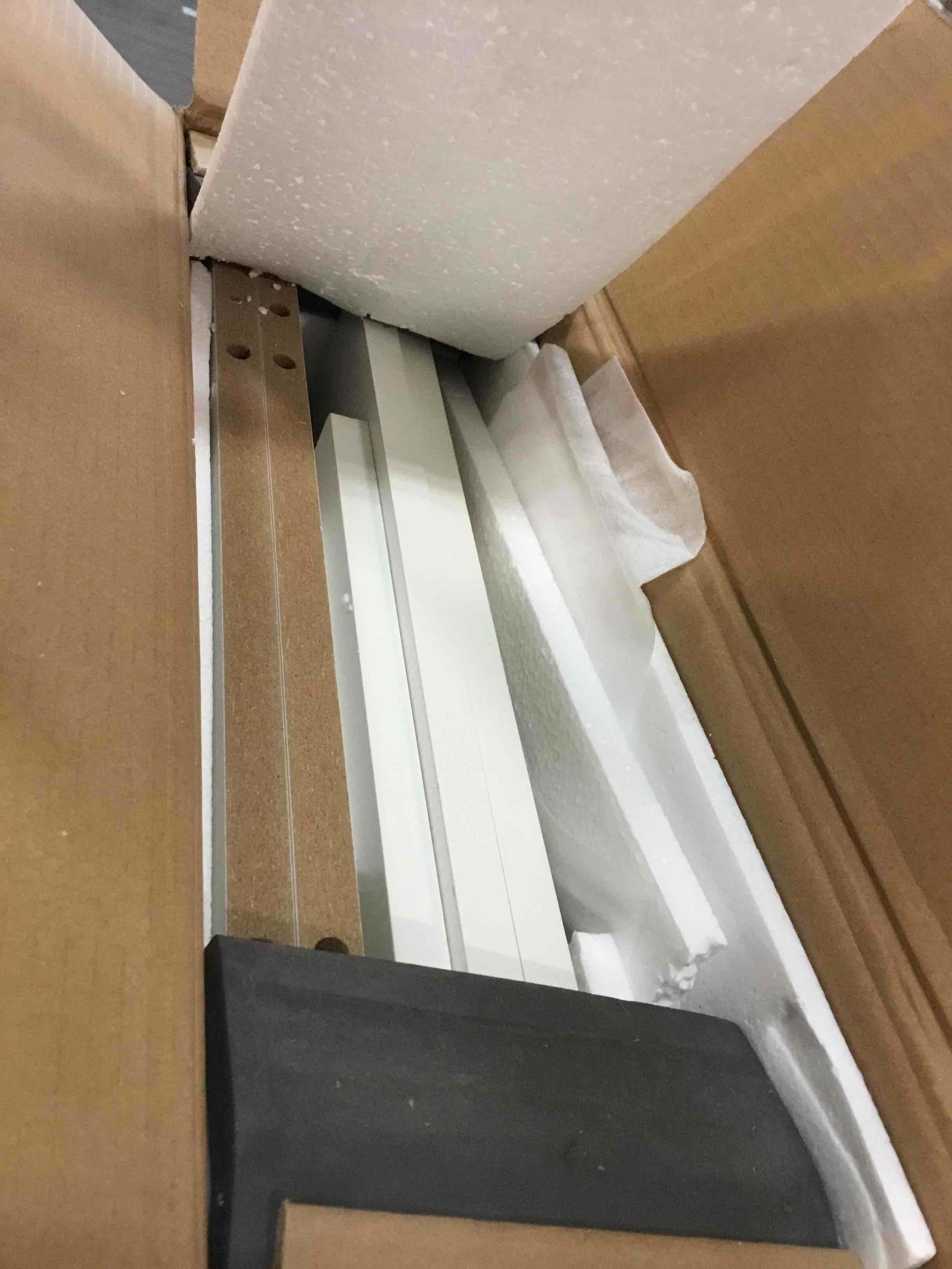https://s3.amazonaws.com/lotting-images-prod/bidfta/BLU5744977_1706966516593.jpeg
