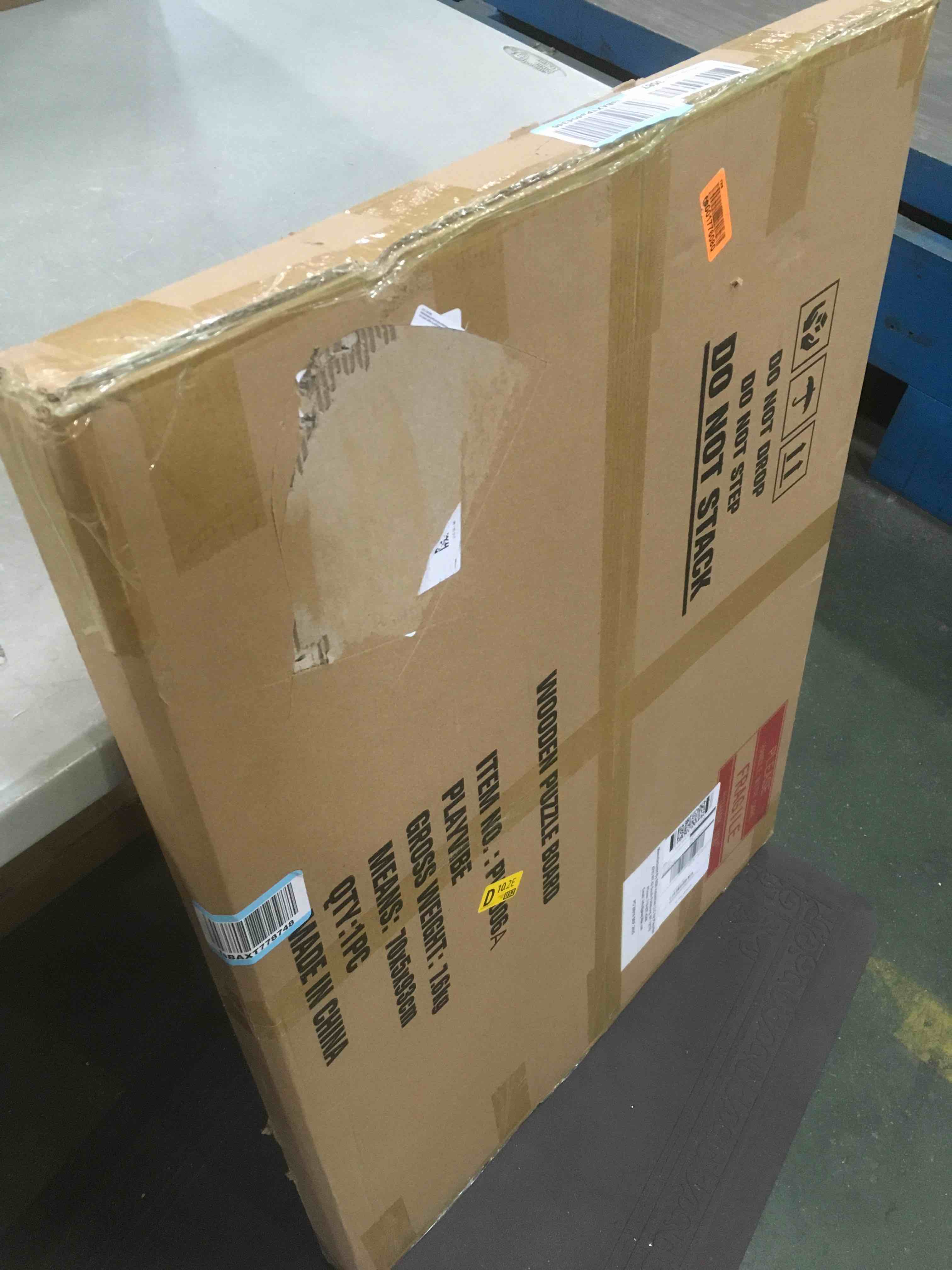 https://s3.amazonaws.com/lotting-images-prod/bidfta/BLU5747075_1706190207740.jpeg