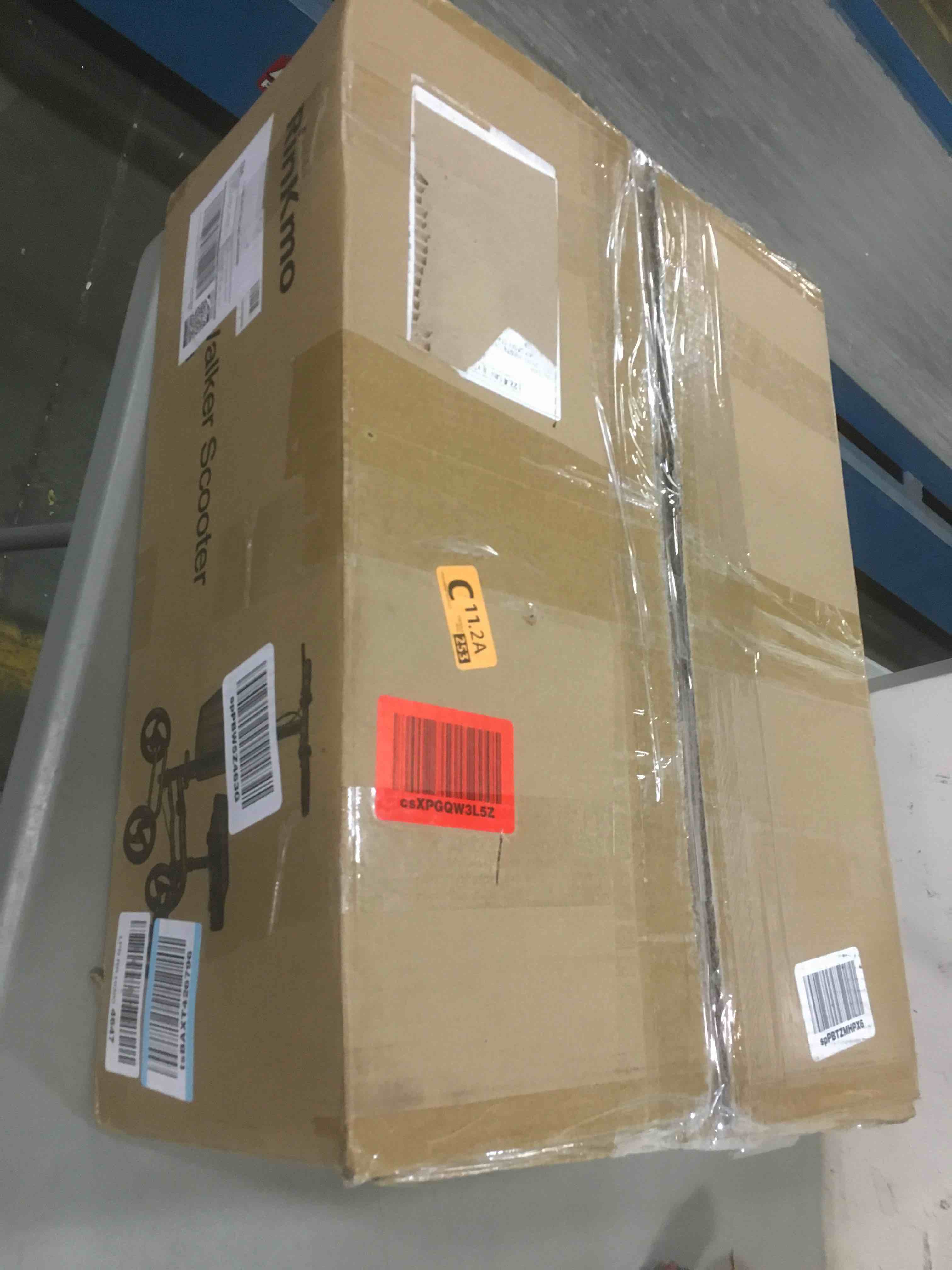https://s3.amazonaws.com/lotting-images-prod/bidfta/BLU5747427_1706286164608.jpeg