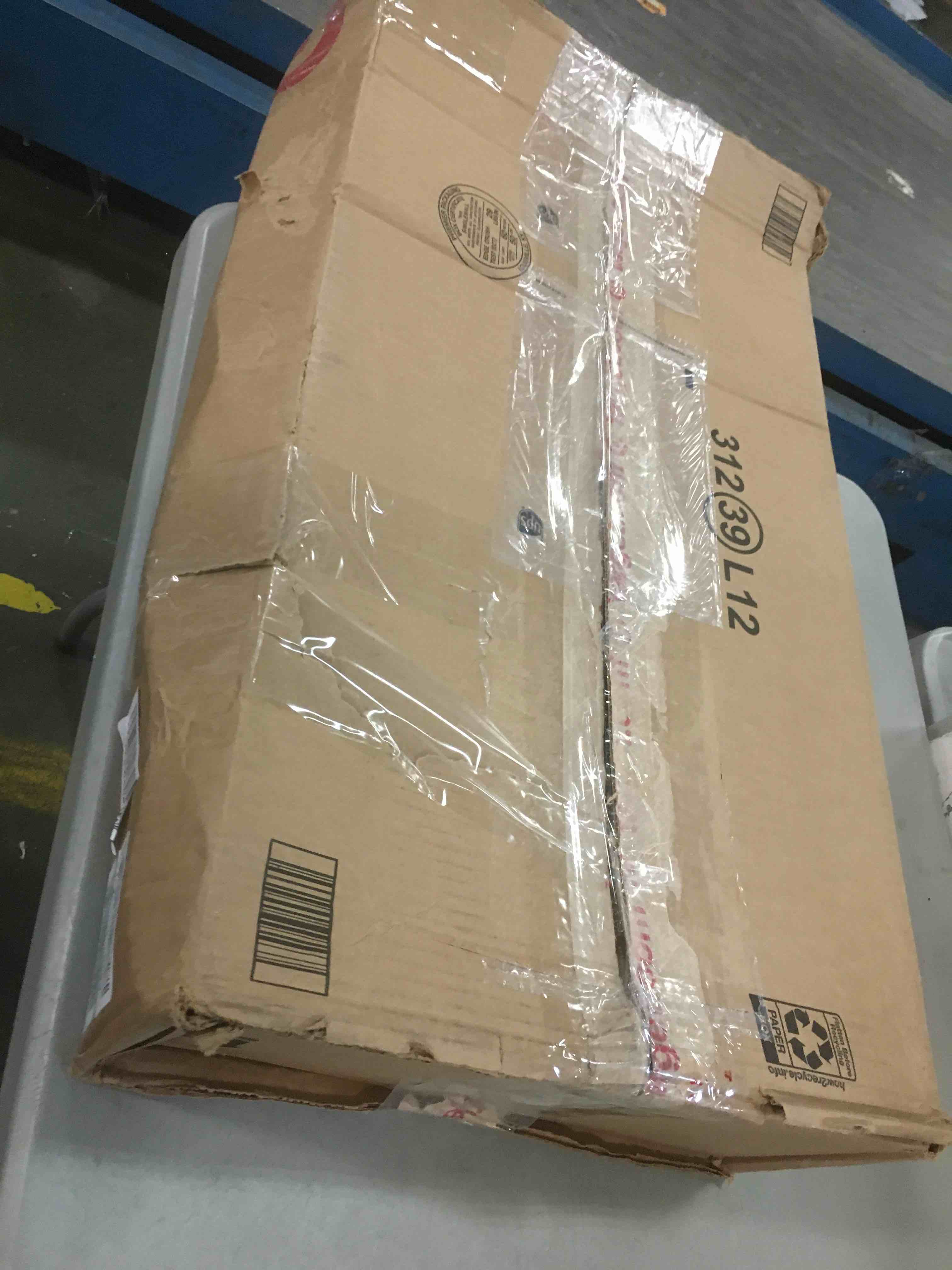https://s3.amazonaws.com/lotting-images-prod/bidfta/BLU5747565_1706302038351.jpeg