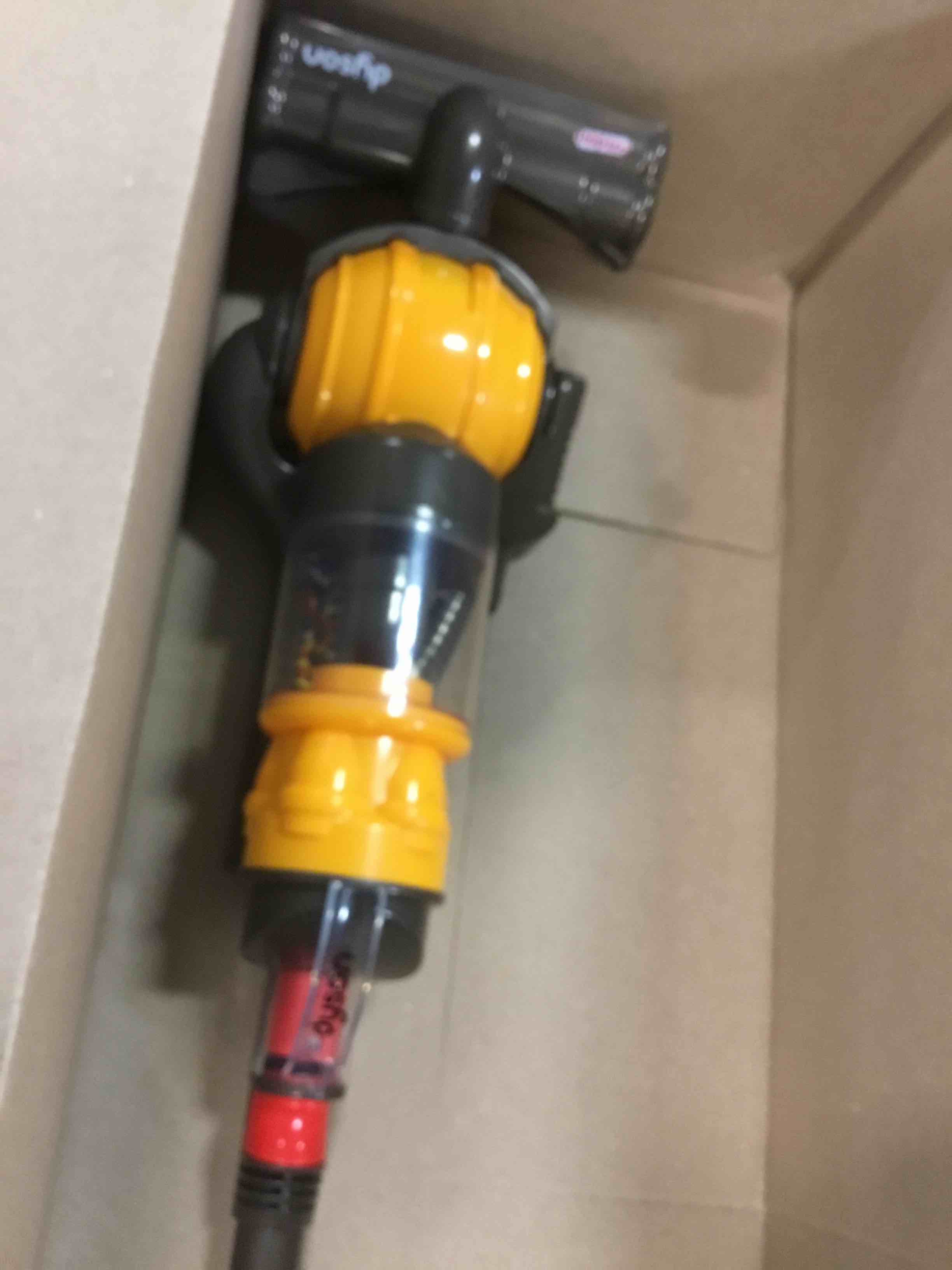 https://s3.amazonaws.com/lotting-images-prod/bidfta/BLU5747589_1706357502728.jpeg