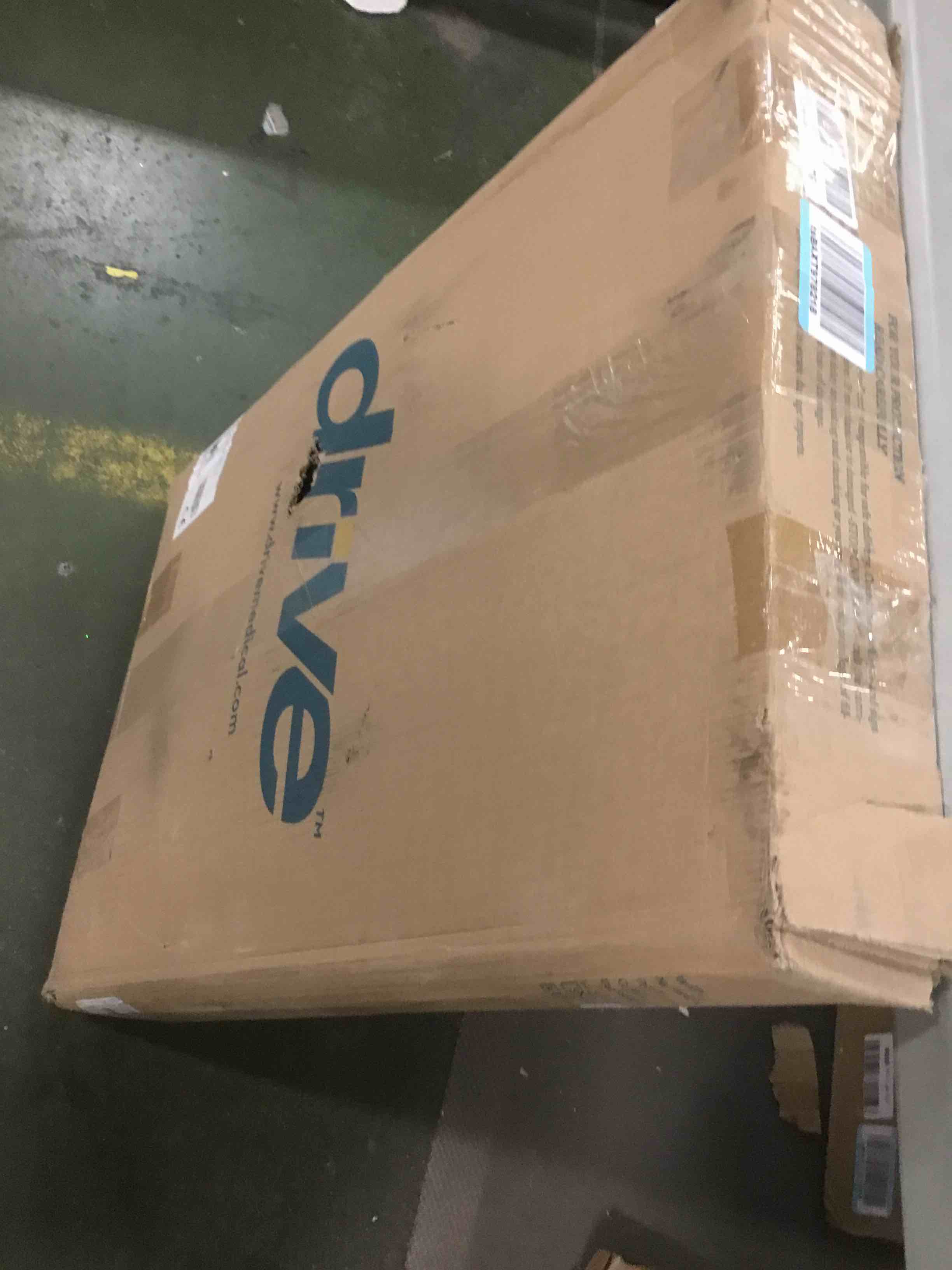 https://s3.amazonaws.com/lotting-images-prod/bidfta/BLU5747751_1706374333866.jpeg