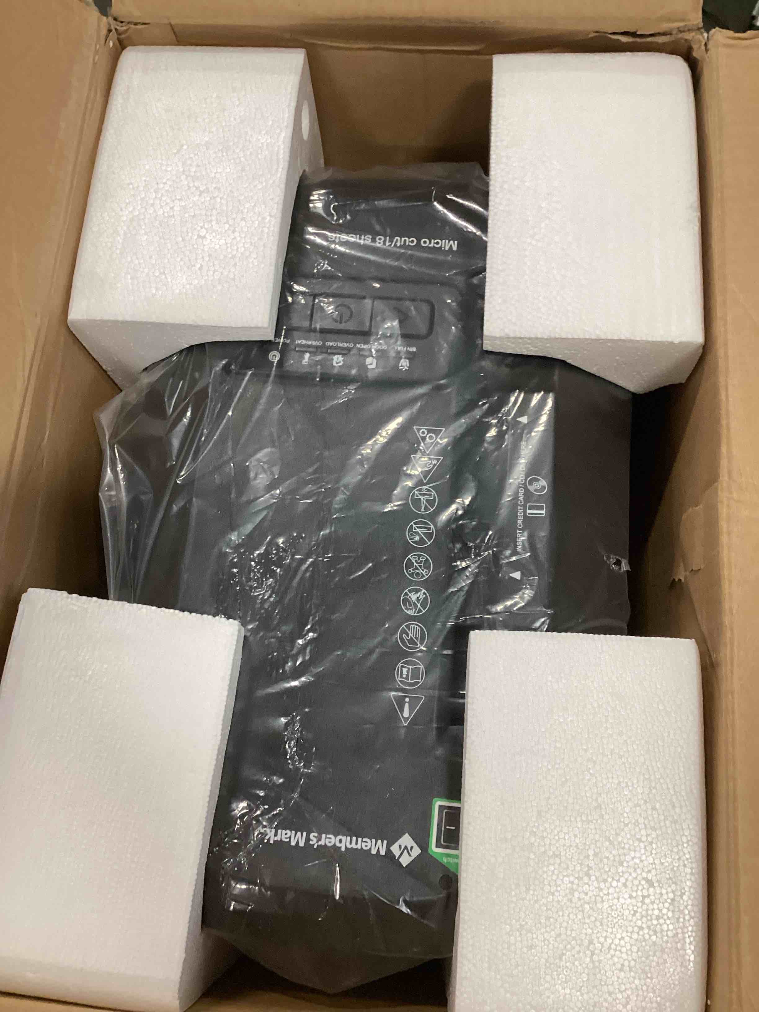 https://s3.amazonaws.com/lotting-images-prod/bidfta/BLU5748499_1707229476032.jpeg