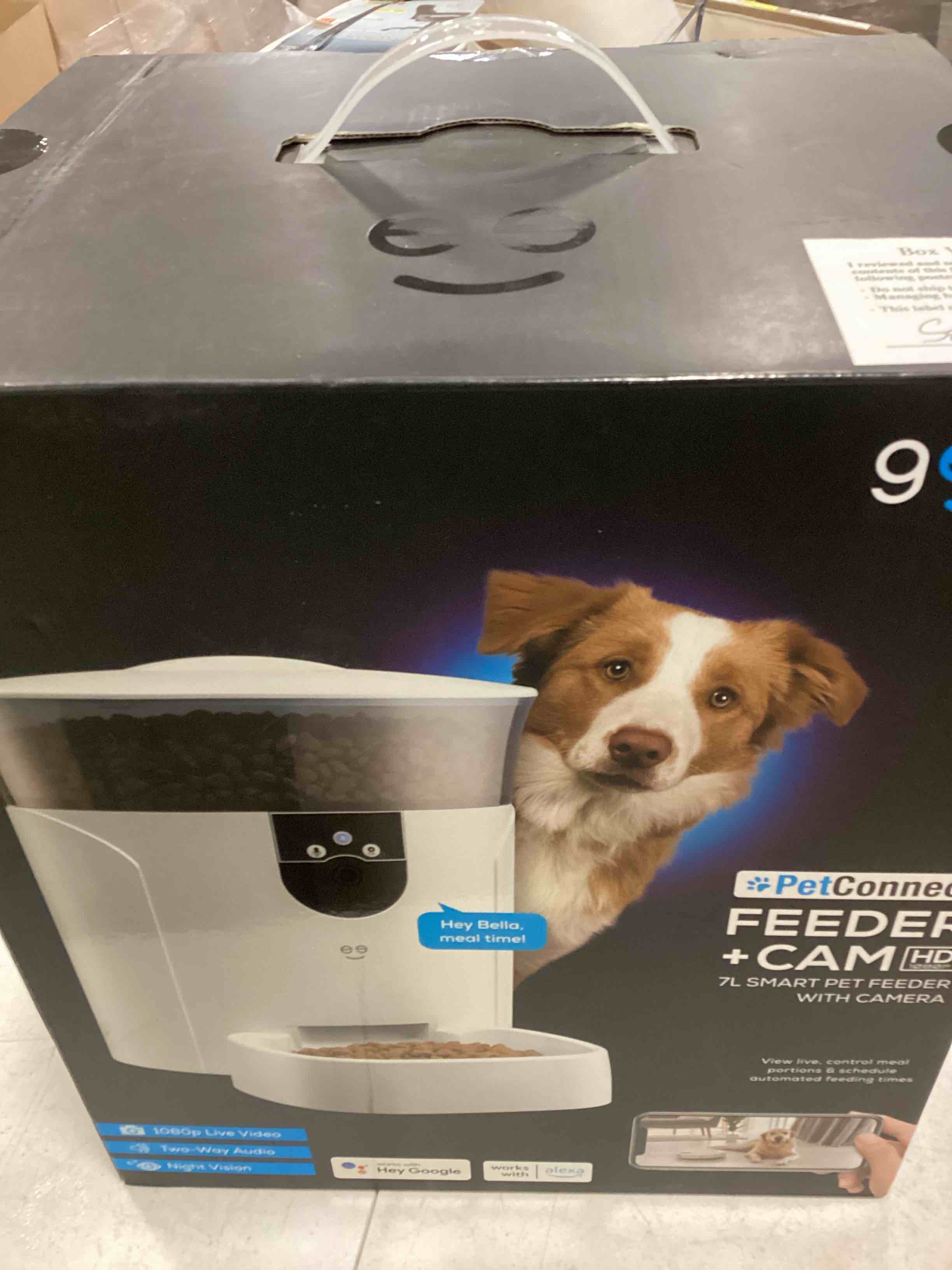 https://s3.amazonaws.com/lotting-images-prod/bidfta/BLU5748887_1707420072222.jpeg