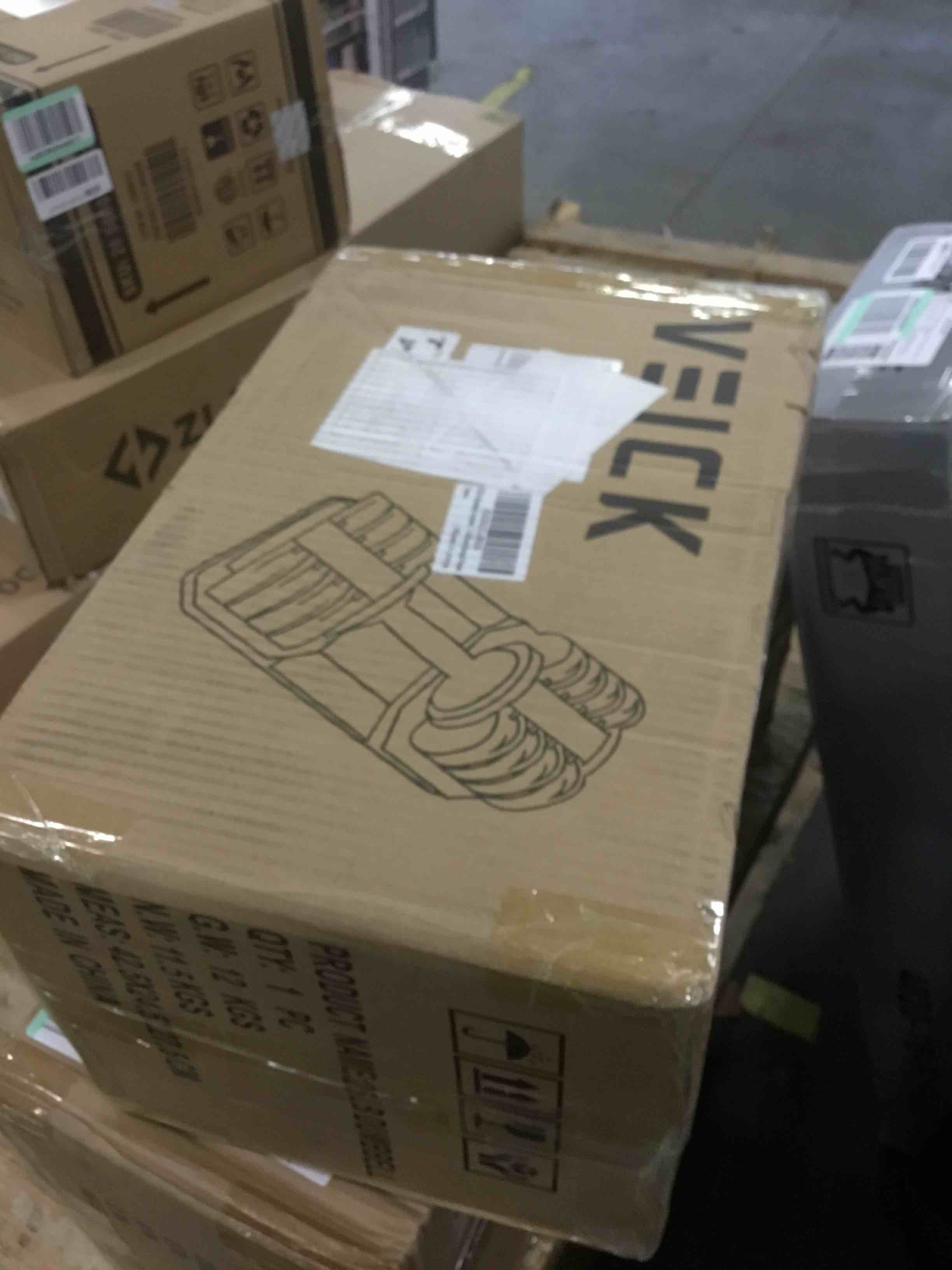 https://s3.amazonaws.com/lotting-images-prod/bidfta/BLU5750209_1706203111103.jpeg