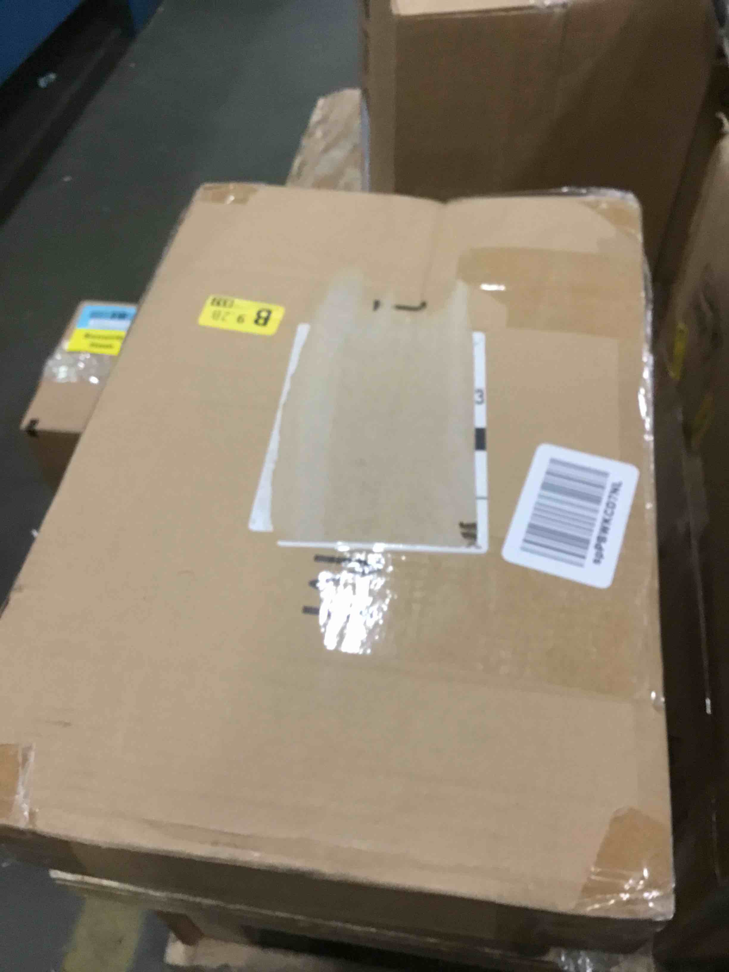 https://s3.amazonaws.com/lotting-images-prod/bidfta/BLU5750905_1706558169284.jpeg
