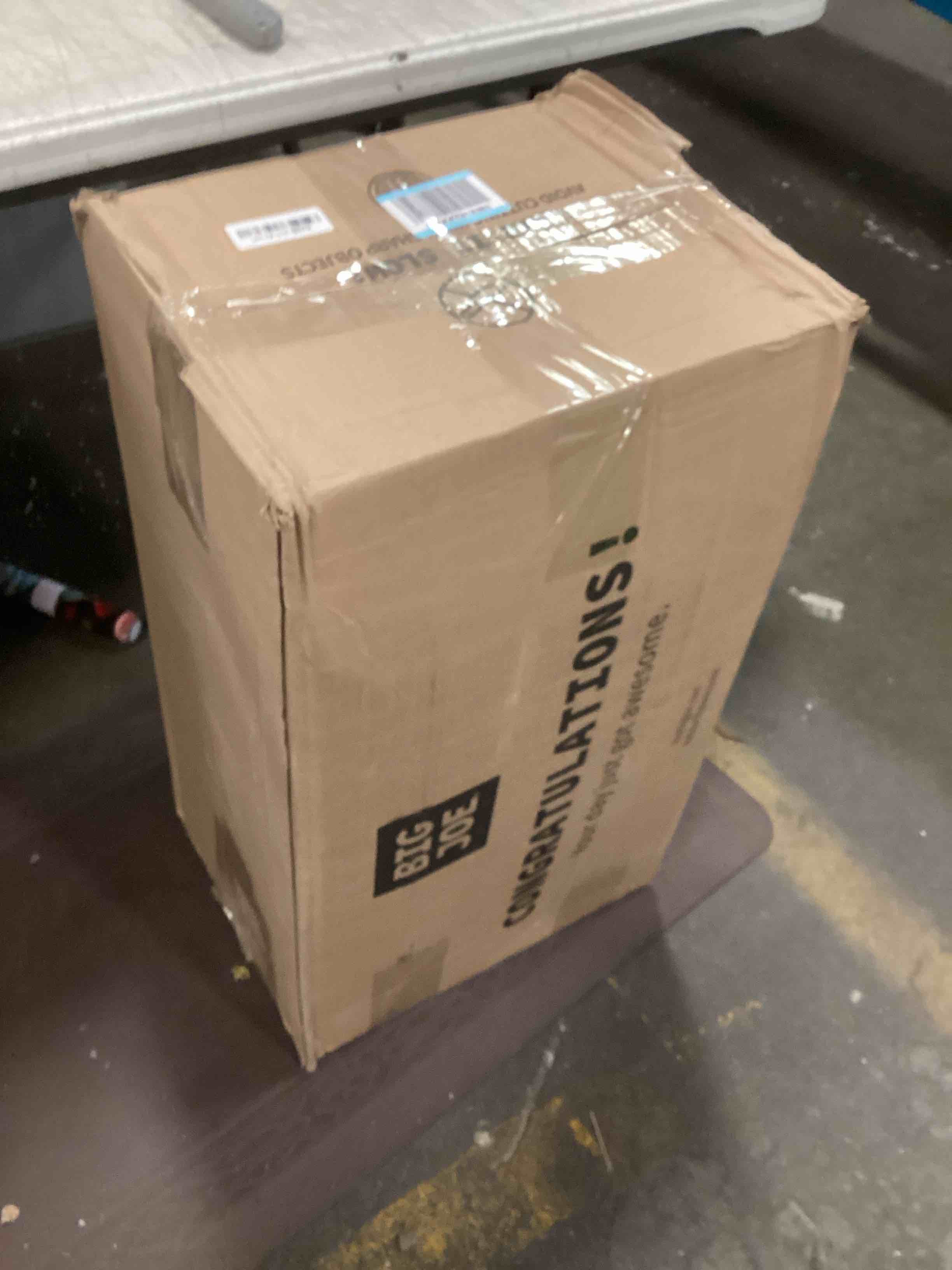https://s3.amazonaws.com/lotting-images-prod/bidfta/BLU5751389_1707412049803.jpeg